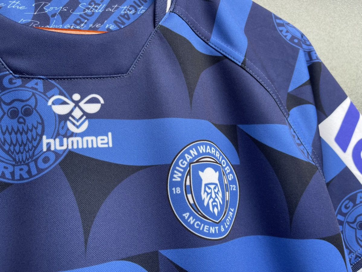 Hummel Wigan Warriors Mens Hummel Away Kit Shirt Rugby Jersey 2021 Size US L / EU 52-54 / 3 - 5 Thumbnail