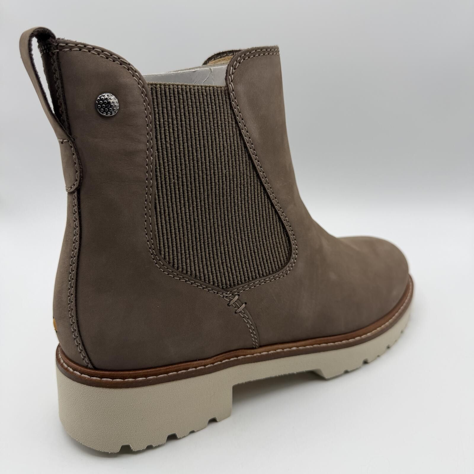 Samuel Hubbard Samuel Hubbard Made in Portugal Van Ness Chelsea Boot Nubuck Size US 7 / IT 37 - 10 Thumbnail