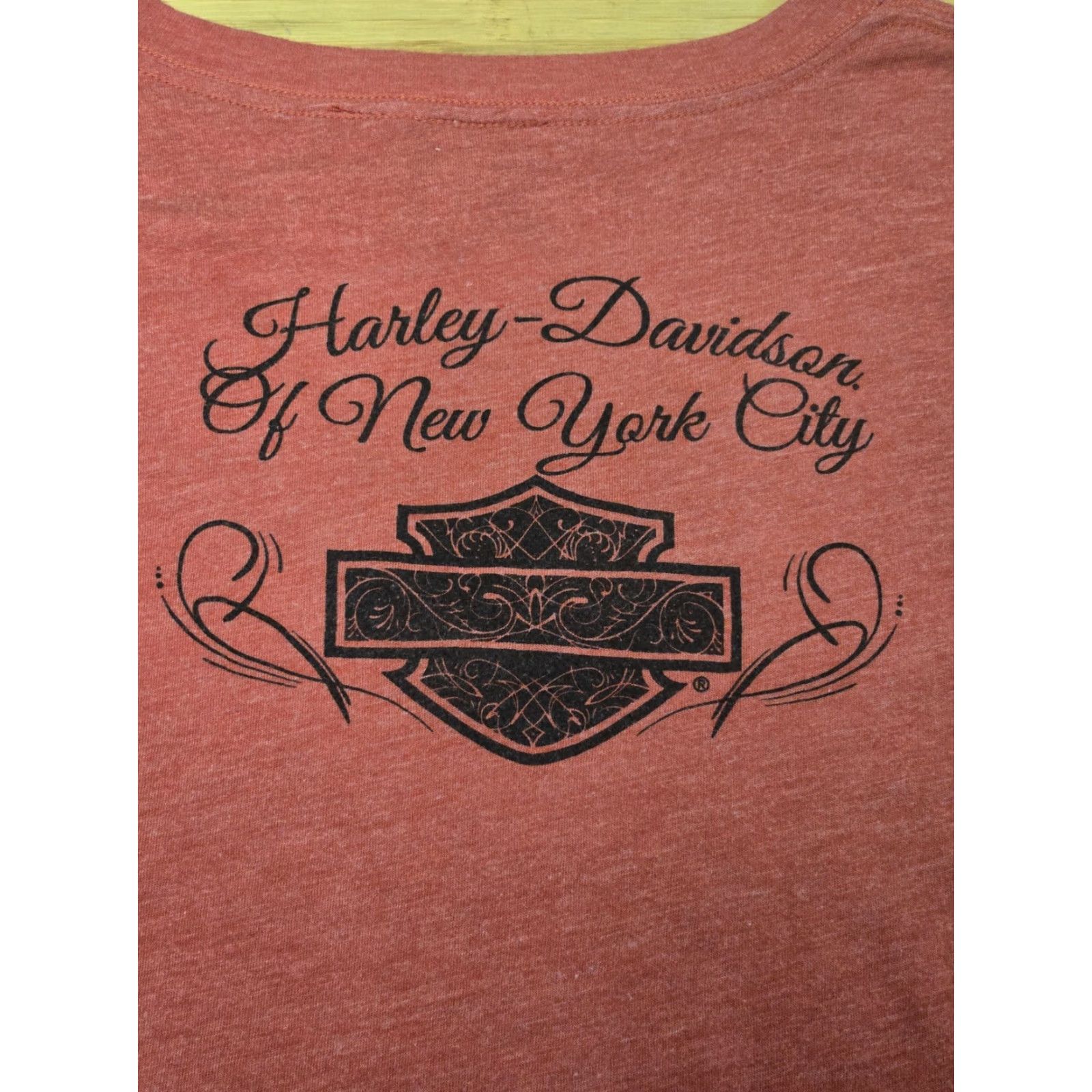 Harley Davidson Harley-Davidson Shirt Womens Small Red V Neck Motorcycles New York City Graphic V-Neck Short Sleeve Tee Womens Size S / US 4 / IT 40 - 5 Thumbnail