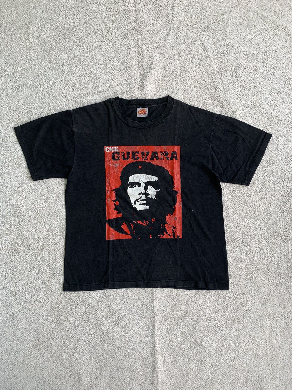 Band Tees × Vintage 🔥RARE🔥 Vintage Sun Faded Che Guevara Tee Size US L / EU 52-54 / 3 - 1 Thumbnail