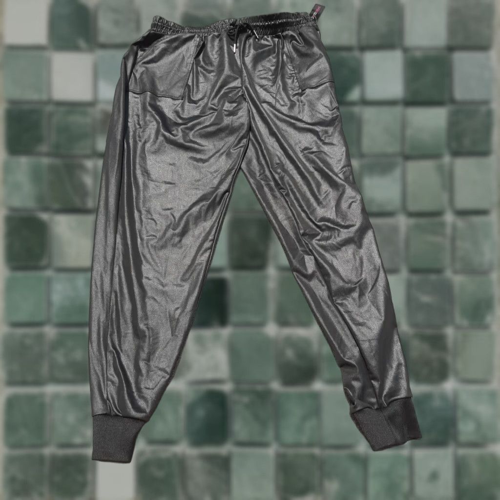 Vintage Love Streak Black Jogger Activewear Sweatpants Size 1X Womens NEW Size 40" / US 18 - 1 Thumbnail