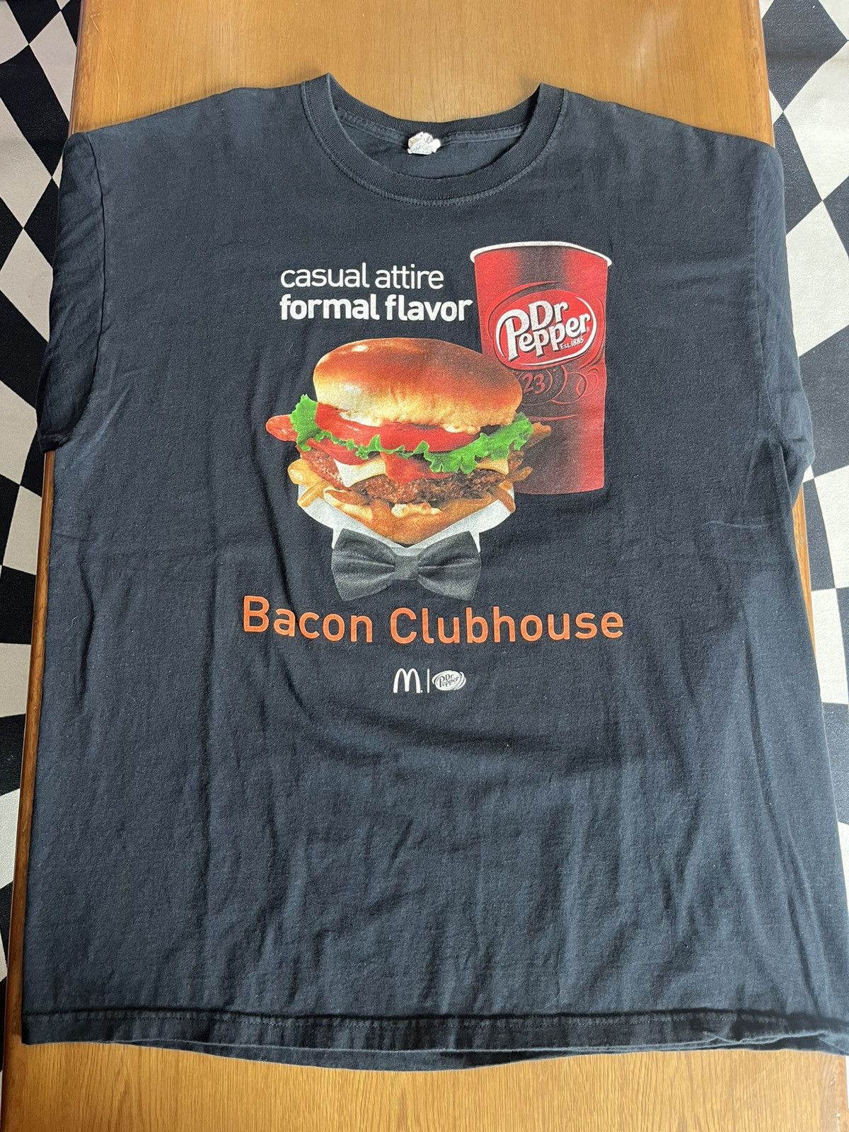 Junk Food McDonald’s & Dr Pepper Bacon Clubhouse promo 00’s Tshirt Size US XL / EU 56 / 4 - 3 Thumbnail