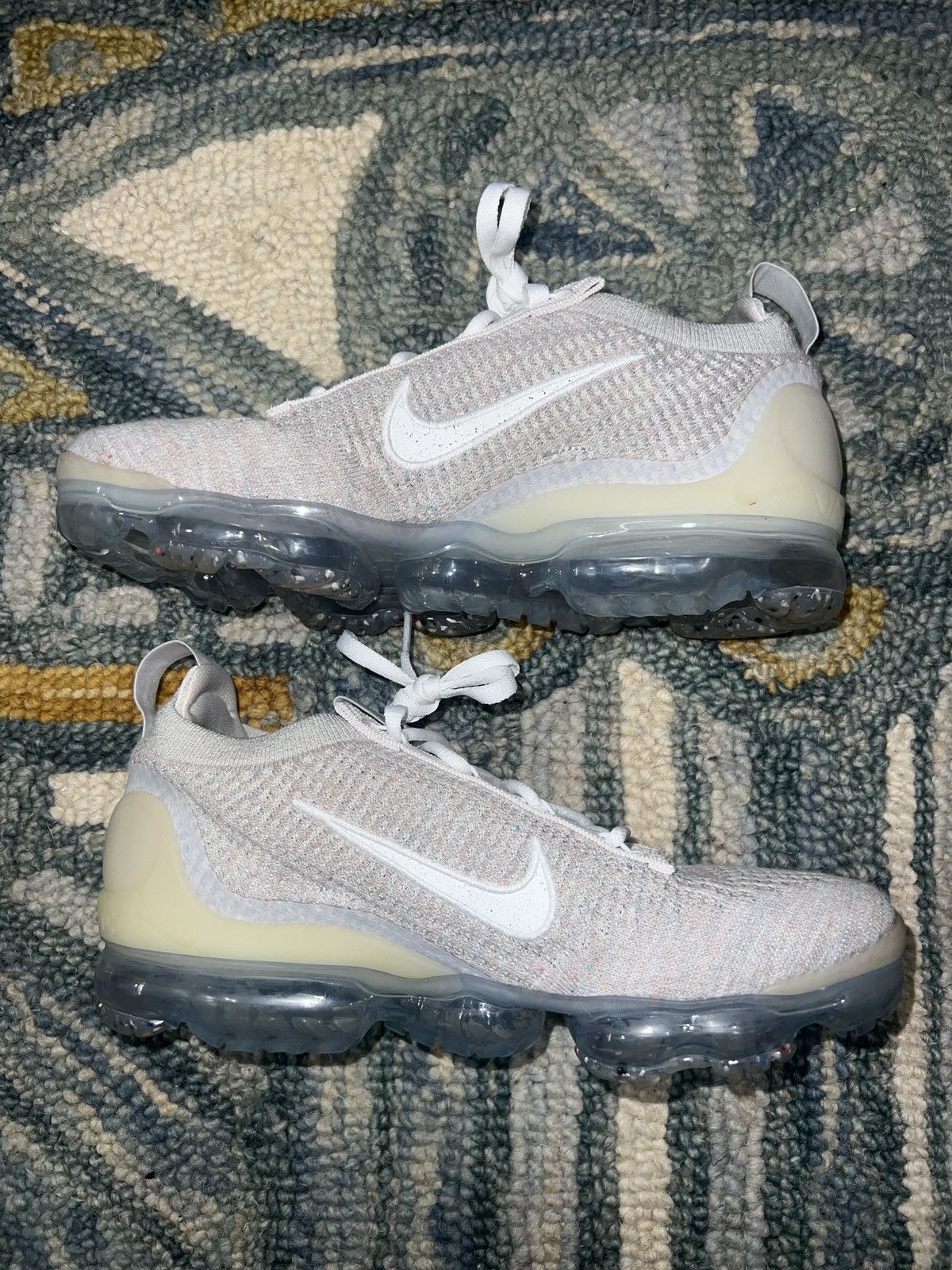 Nike Women’s Air Vapormax 2021 Size US 8 / IT 38 - 2 Thumbnail