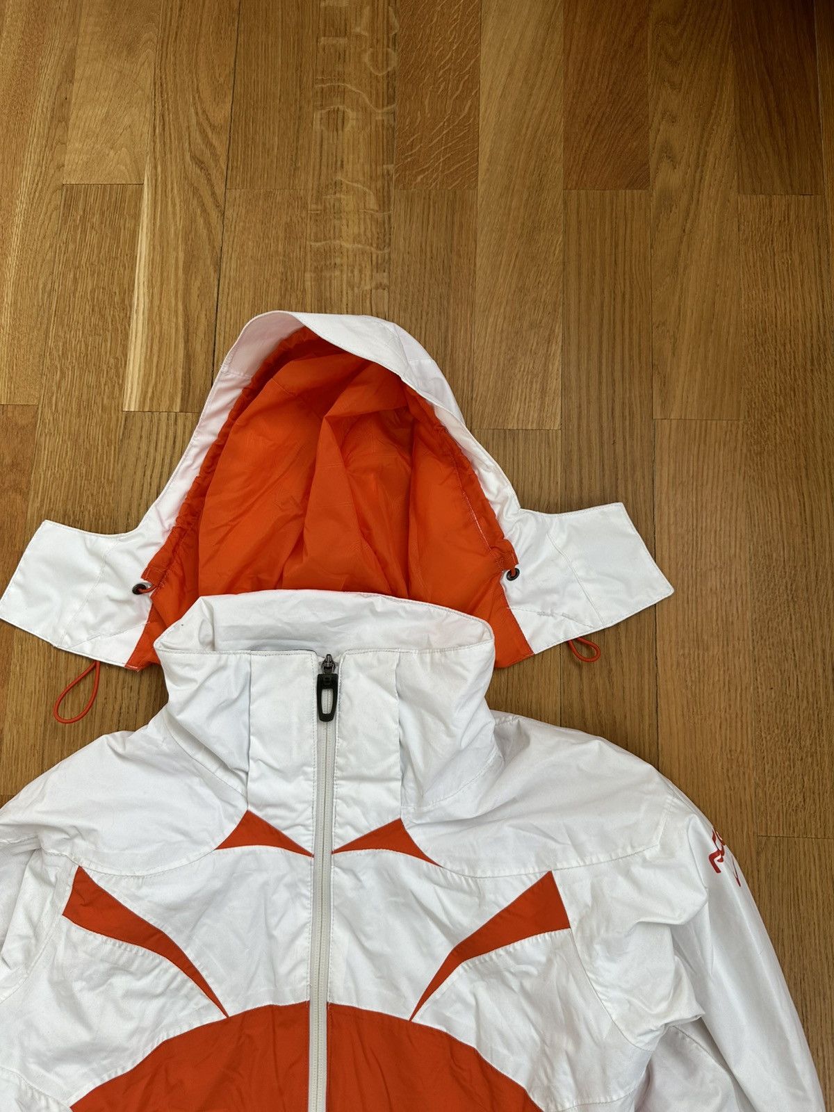 Nike ACG Vintage Nike ACG Jacket Y2K Multi Fit Style Size M / US 6-8 / IT 42-44 - 4 Thumbnail