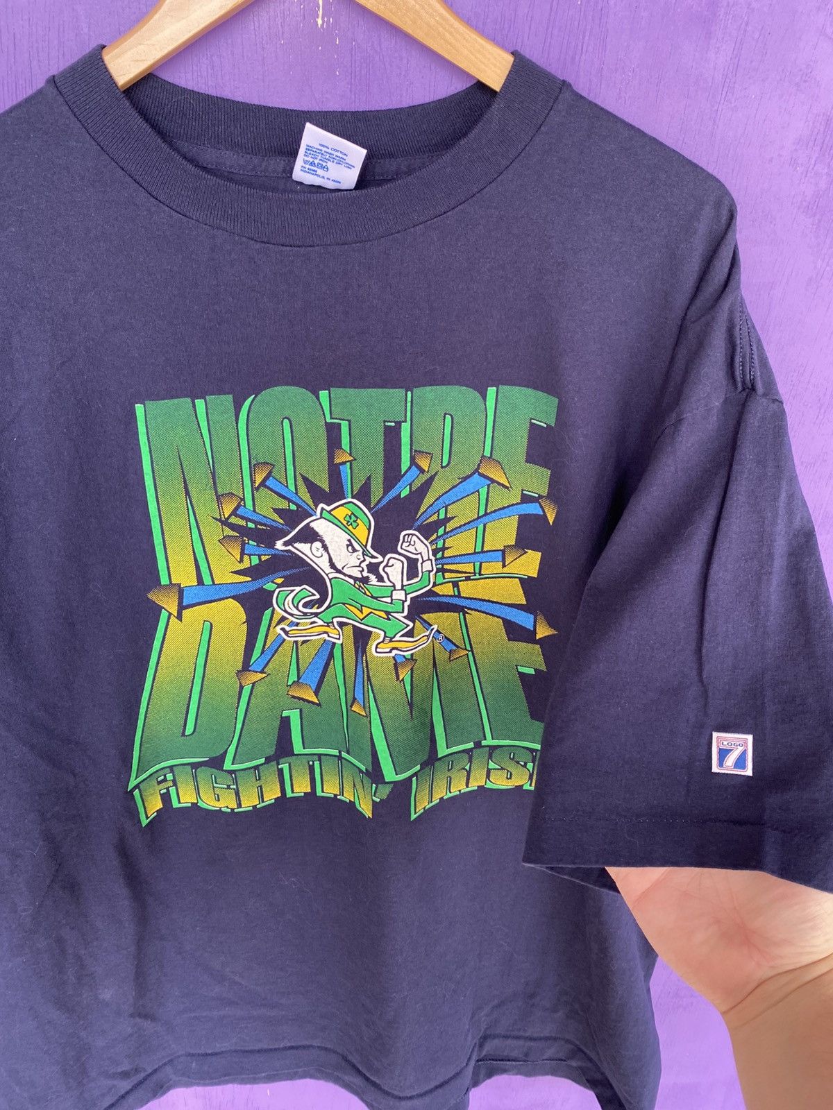 Logo 7 Vintage 90s Logo 7 Notre Dame logo t-shirt Size US XXL / EU 58 / 5 - 3 Thumbnail