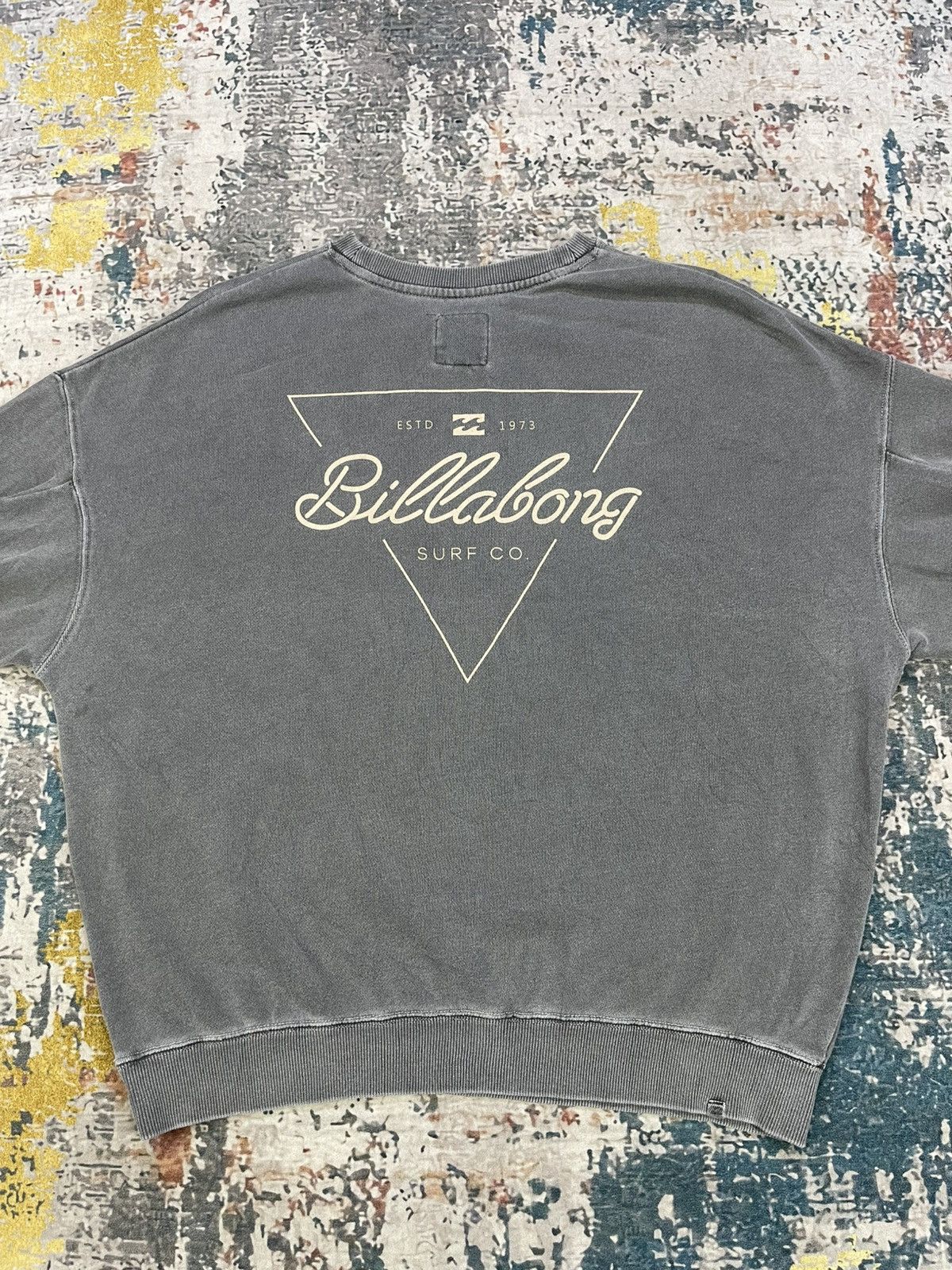 Billabong Vtg 90s Billabong Embossed Logo Faded Grey Sweatshirt Size US M / EU 48-50 / 2 - 3 Thumbnail