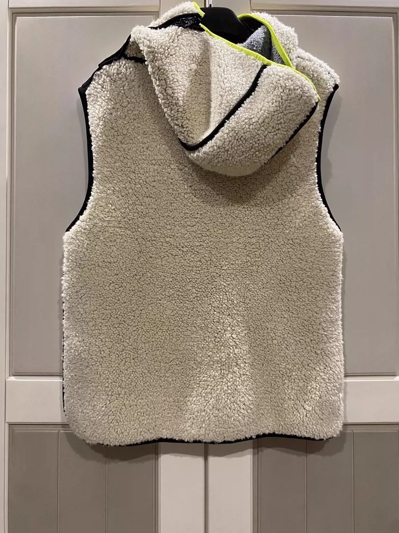 Louis Vuitton Louis Vuitton vest 2505-Nextarrow Size S / US 4 / IT 40 - 2 Thumbnail