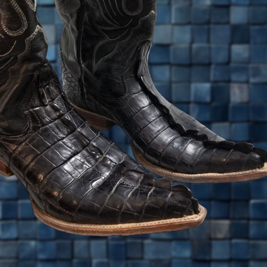 Vintage Vintage Mens Cowboy Boots Size 8.5 Black Alligator Leather Western Rodeo 90s Size US 9 / EU 42 - 1 Thumbnail
