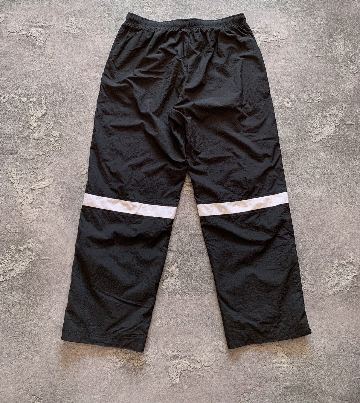 Nike × Vintage VTG Nike Nylon Drill Black Track Pants Mens Size XXL Size US 36 / EU 52 - 8 Thumbnail