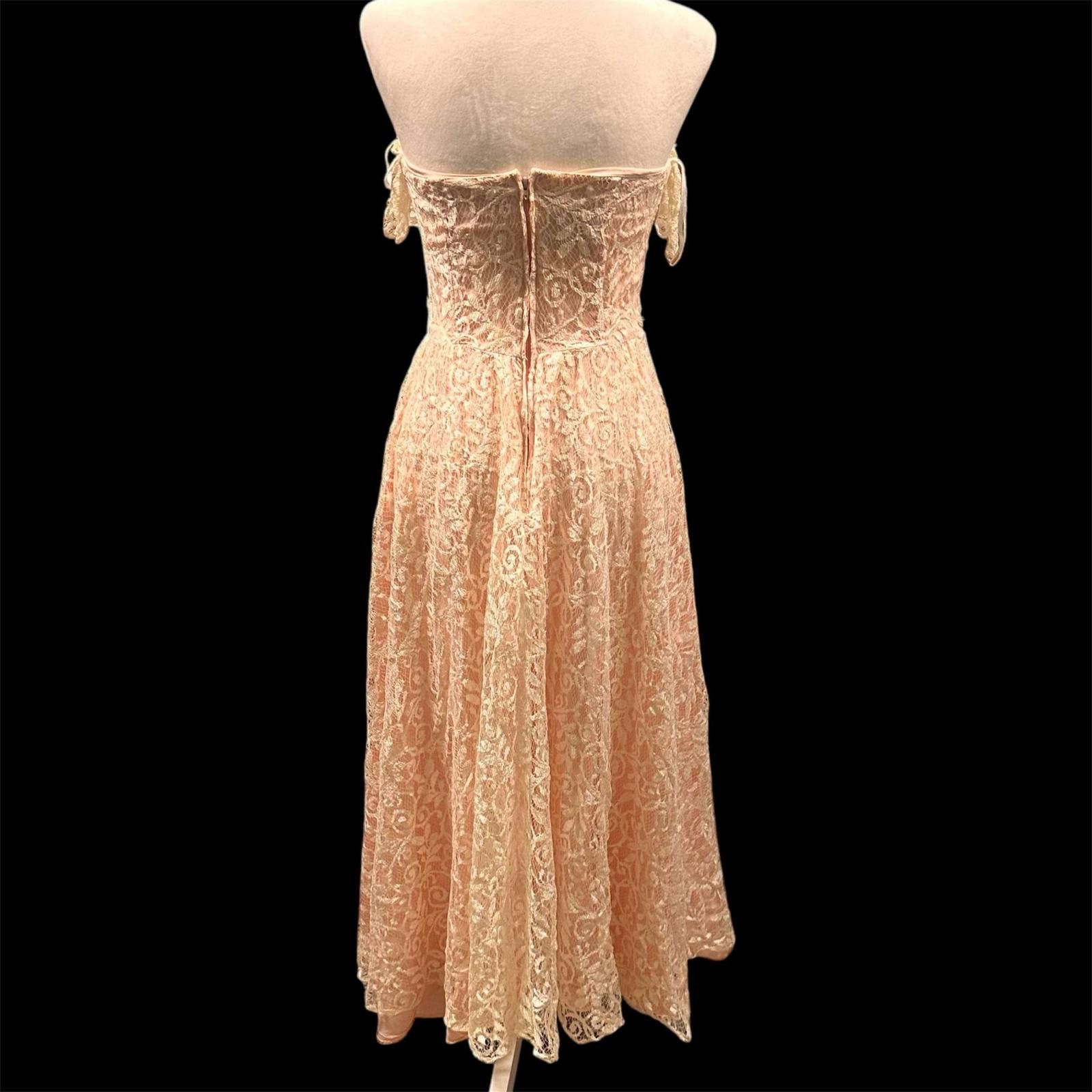 Designer Incredible Vintage Steppin' Out lacy Top Strapless Dress Size S / US 4 / IT 40 - 3 Thumbnail