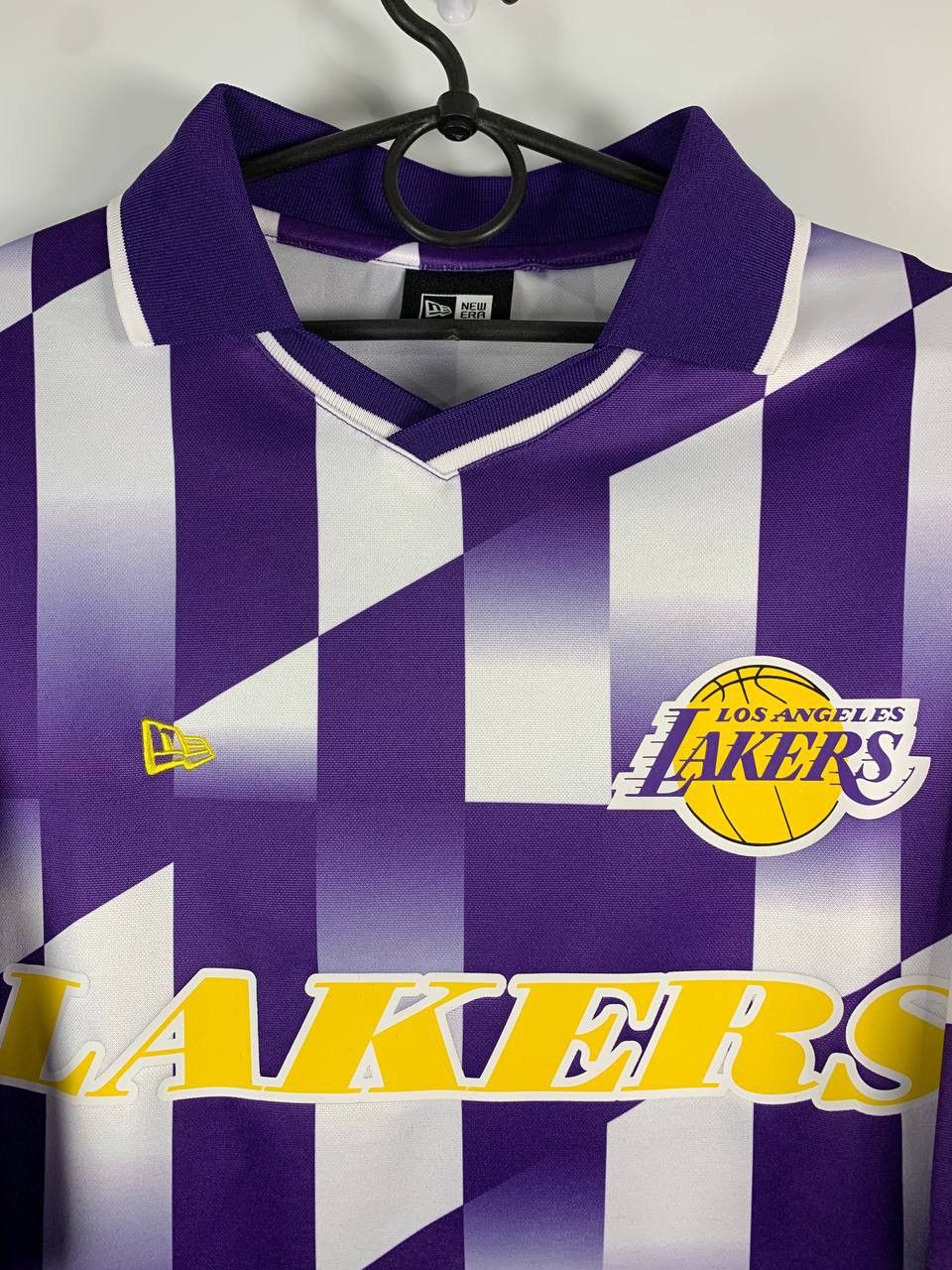 NBA × New Era NBA Lakers Los Angeles | Polo | New Era Size US L / EU 52-54 / 3 - 2 Thumbnail