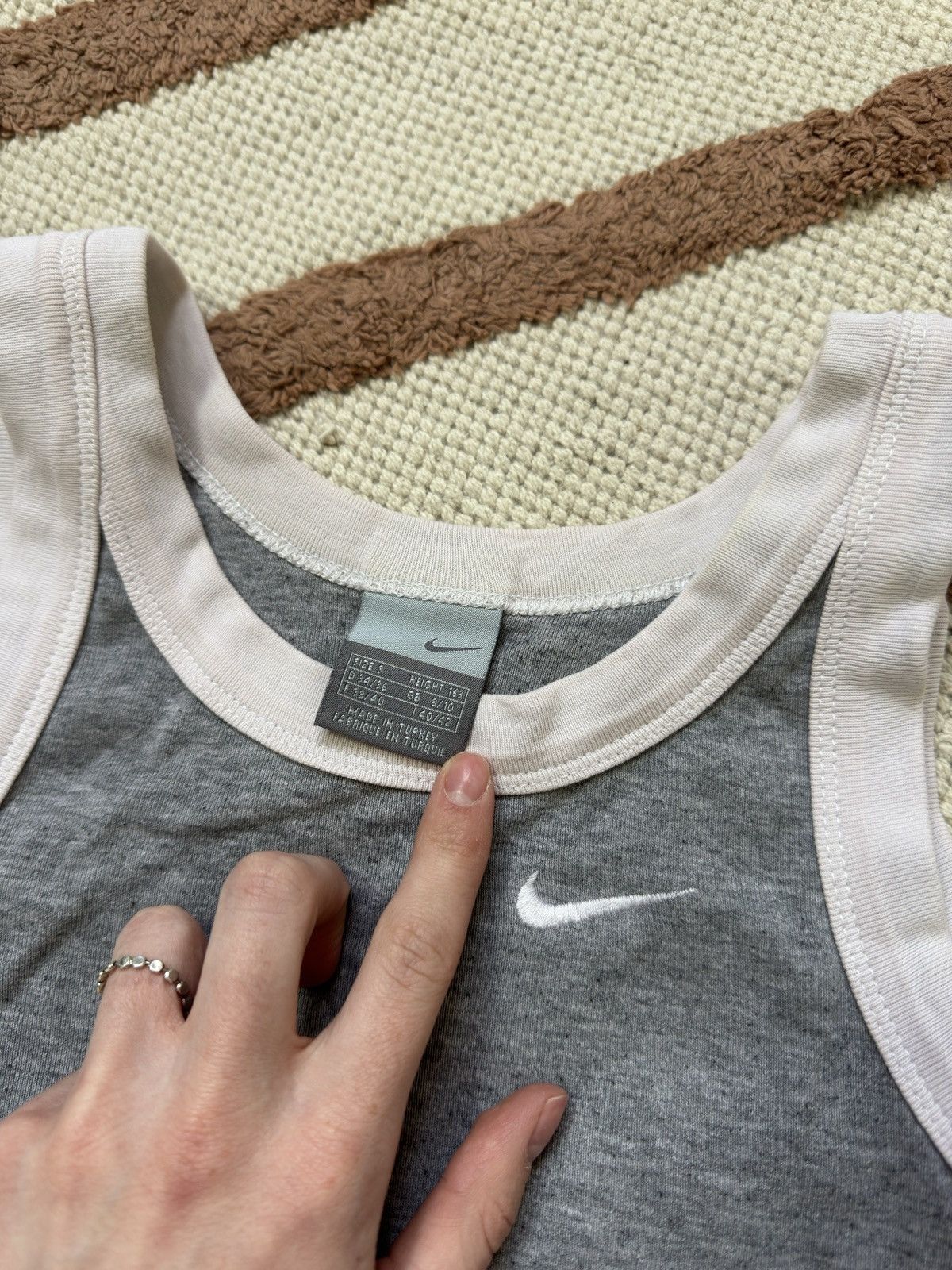 Nike 1990s NIKE MINI SWOOSH TANK TOP Size S / US 4 / IT 40 - 3 Thumbnail