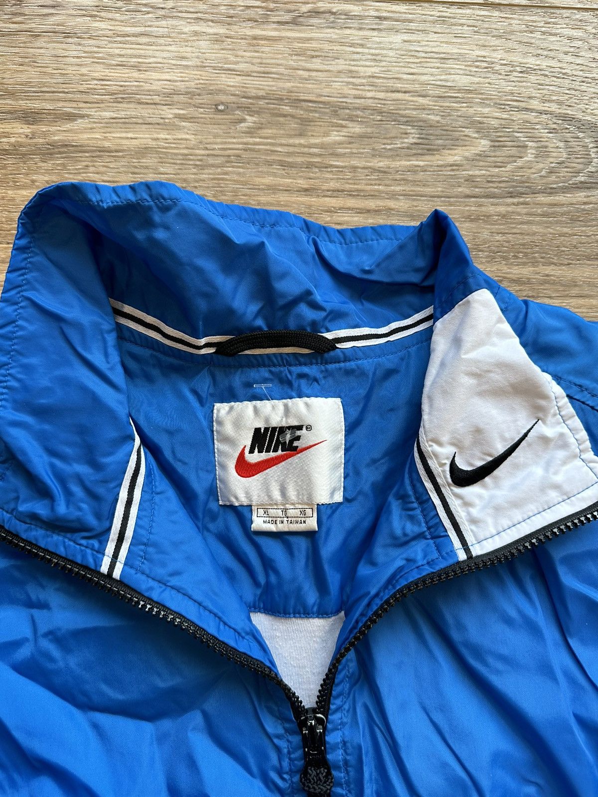 Nike × Vintage 90s Vintage Nike Nylon Retro Track Jacket Swoosh Logo Rare Size US XL / EU 56 / 4 - 6 Thumbnail