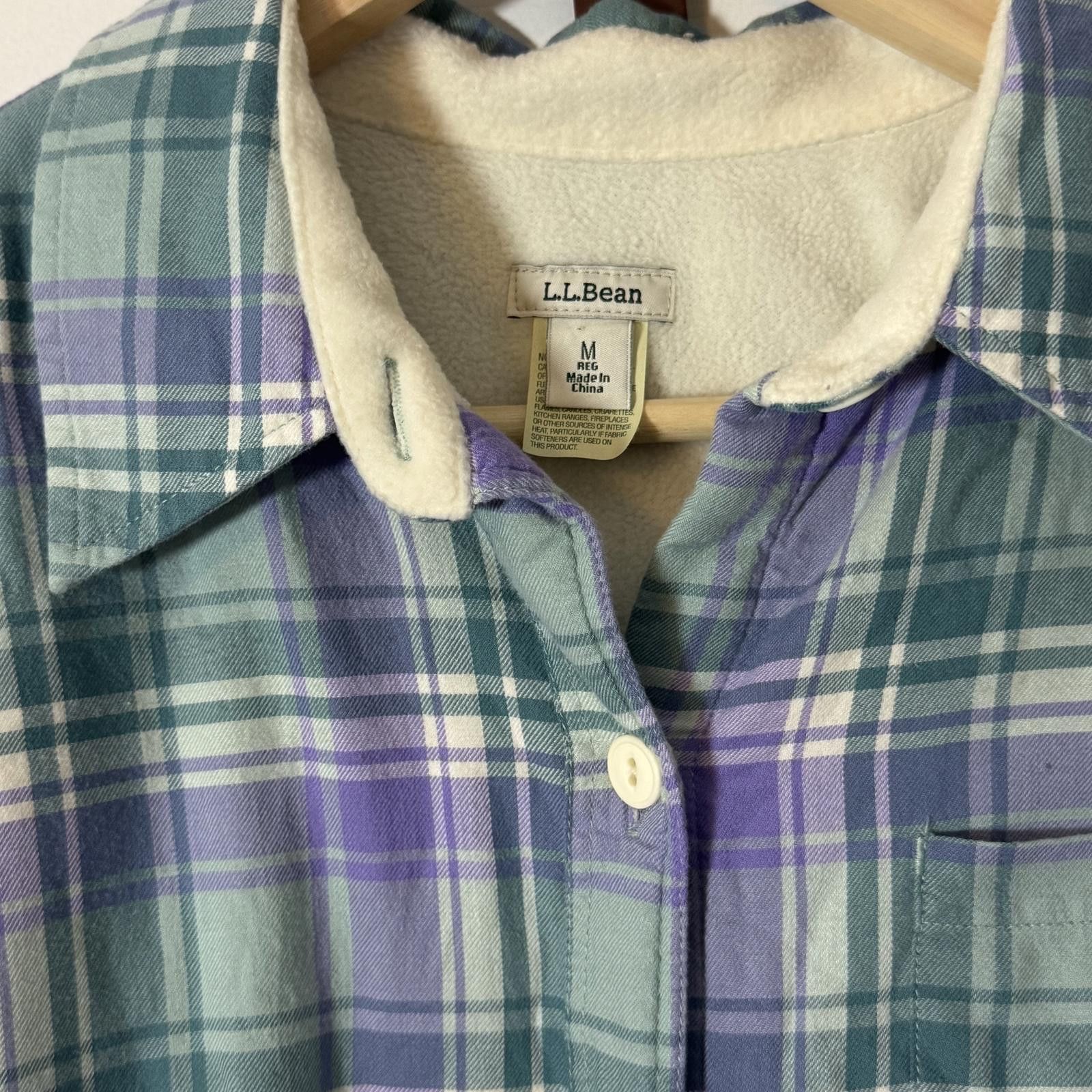 L.L. Bean L.L.Bean Medium Plaid Button-Up Fleece-Lined Shirt Jacket Size M / US 6-8 / IT 42-44 - 1 Thumbnail