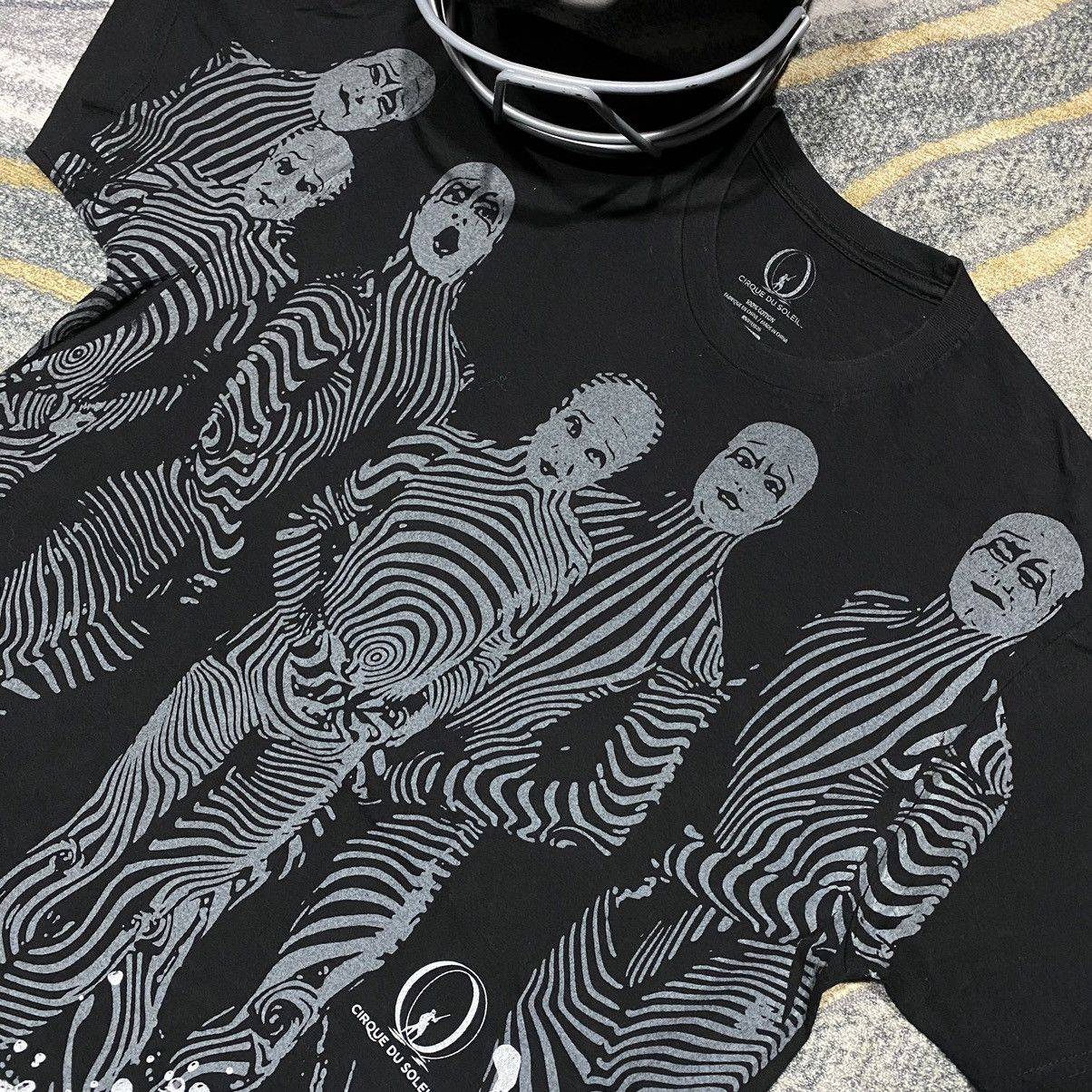 Other Cirque Du Soleil Art Shirt Size US M / EU 48-50 / 2 - 3 Thumbnail