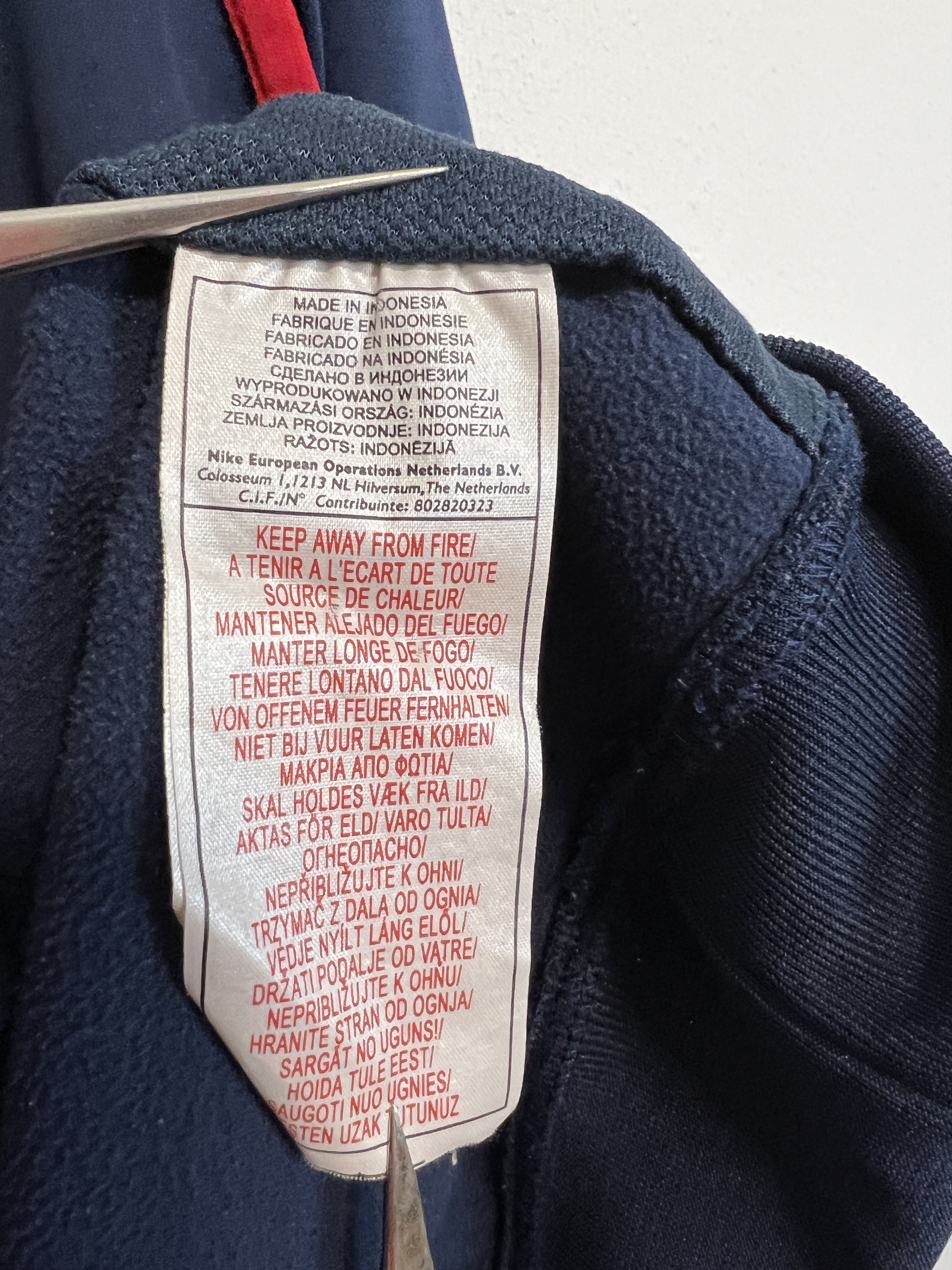 Nike Arsenal Football Sweatshirt Soccer Crewneck Track Top Size US XL / EU 56 / 4 - 9 Thumbnail