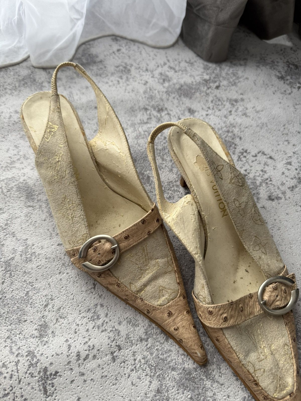 Louis Vuitton Archive Louis Vuitton Ostrich Vintage Mule Size in Fact 38 Size US 8 / IT 38 - 5 Thumbnail