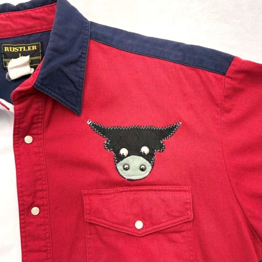 Wrangler VINTAGE Rustler Pearl Snap Red White Blue Western Shirt Embroidered Bull Size L Mens Short Sleeve Ranch Wrangler Size US L / EU 52-54 / 3 - 3 Thumbnail