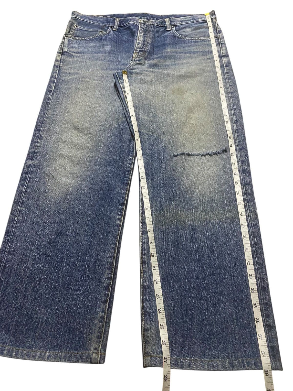 Japanese Brand Vintage Japanese Brand Uniqlo Mud Wash Distressed Jeans Size US 36 / EU 52 - 11 Thumbnail