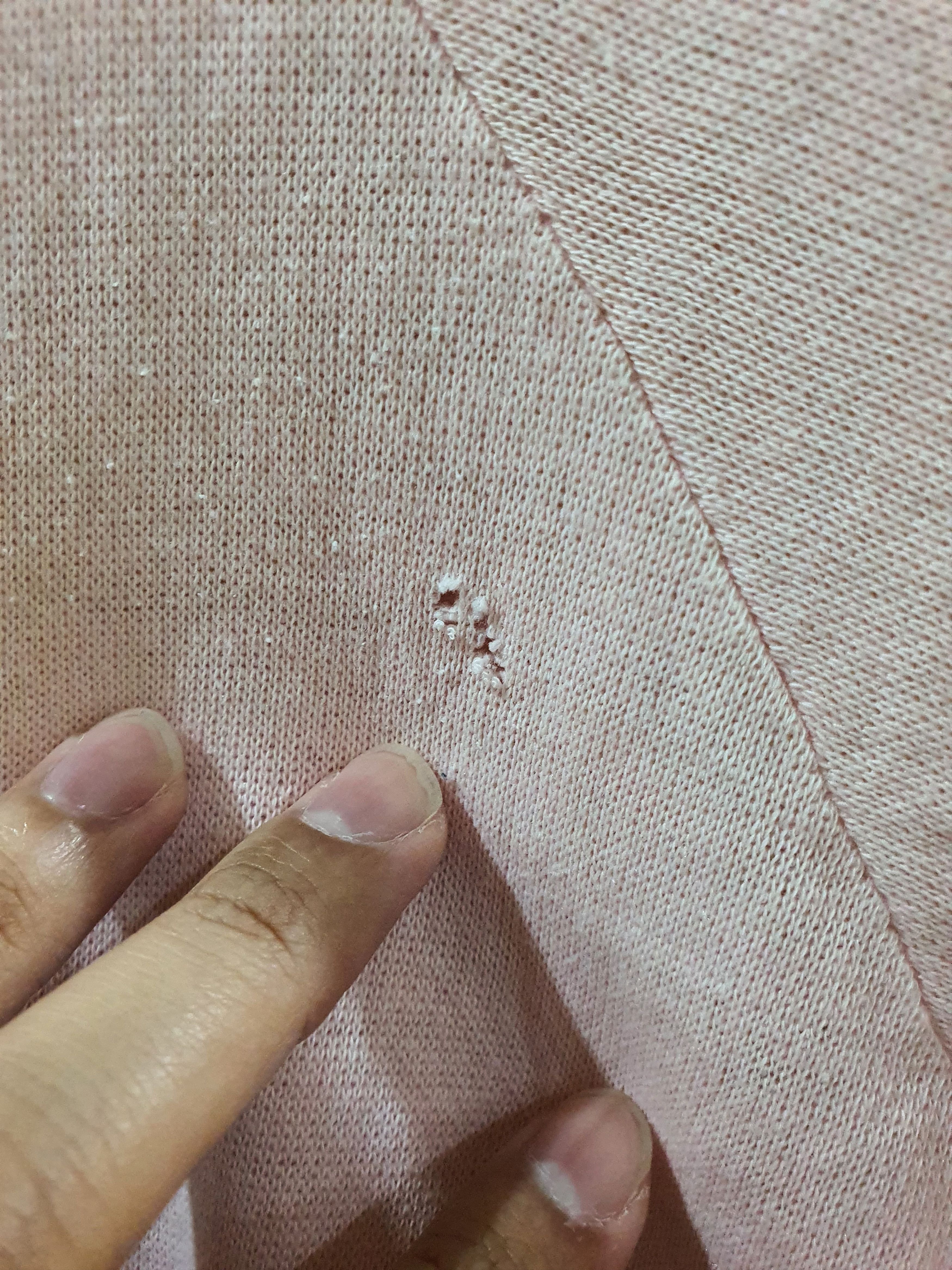 Sunray Sportswear vintage pink "The Tale of Peter Rabbit" graphic sweatshirt. Size US S / EU 44-46 / 1 - 9 Thumbnail