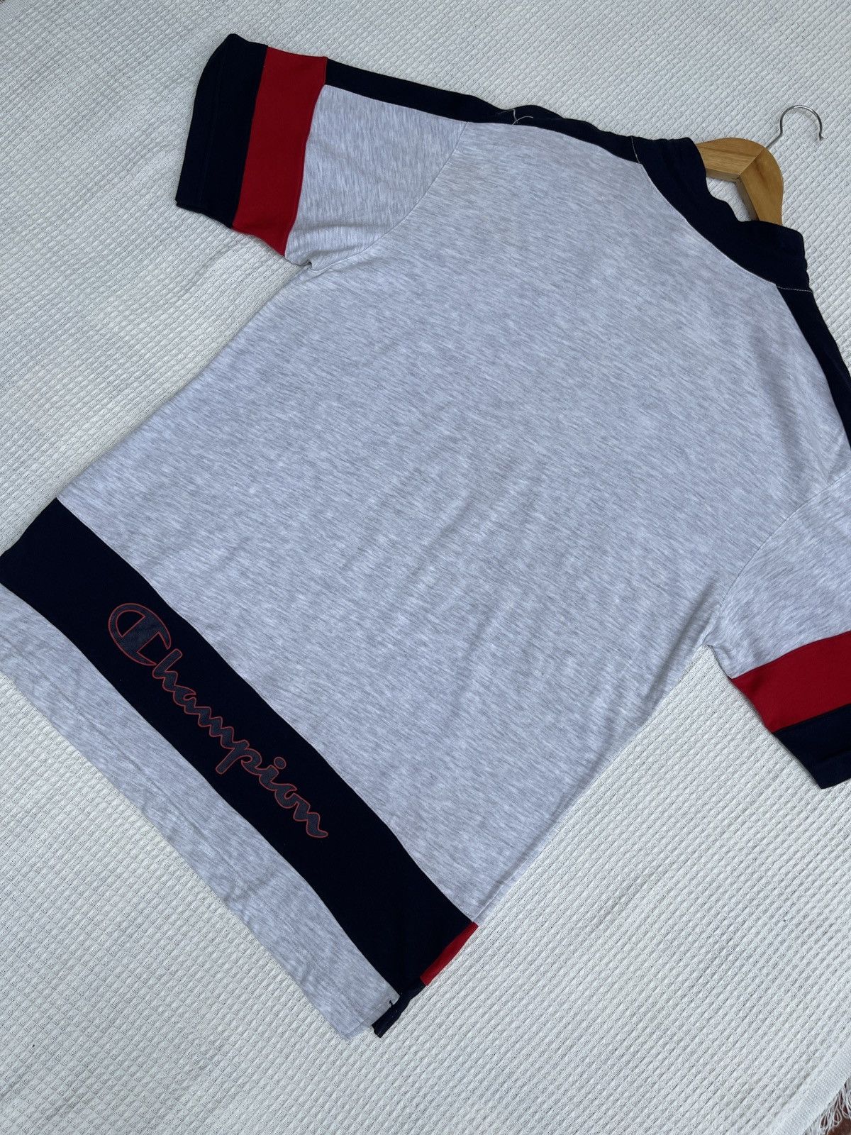 Champion Last Drop🔥Rare🔥Vintage CHAMPIONS BIG LOGO T Shirt Size US M / EU 48-50 / 2 - 13 Thumbnail