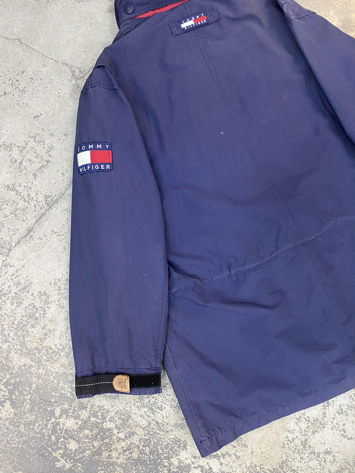 VINTAGE TOMMY HILFIGER JACKET