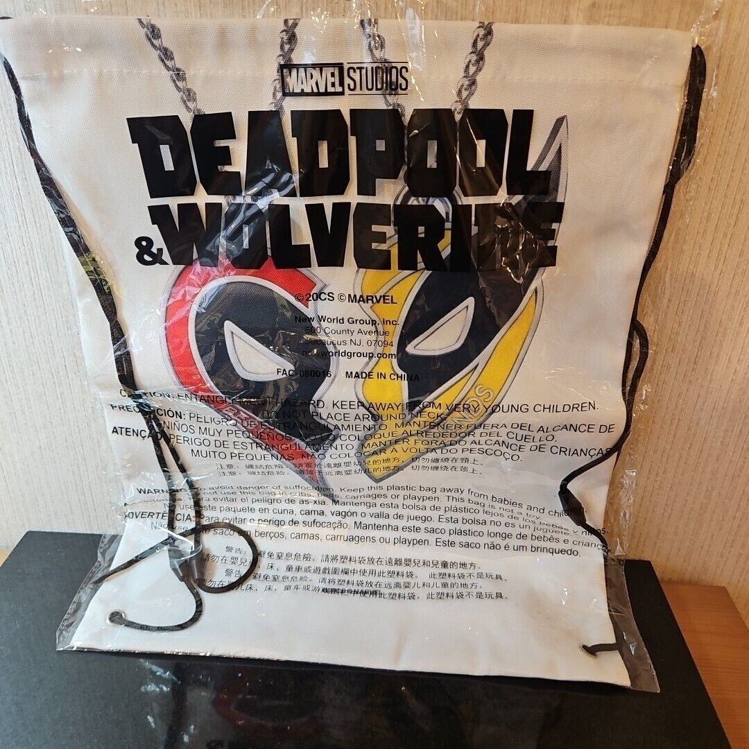 Marvel Comics Deadpool Wolverine BFF Hat Sling Bag Socks Notebook Gift Bun Size ONE SIZE - 4 Thumbnail
