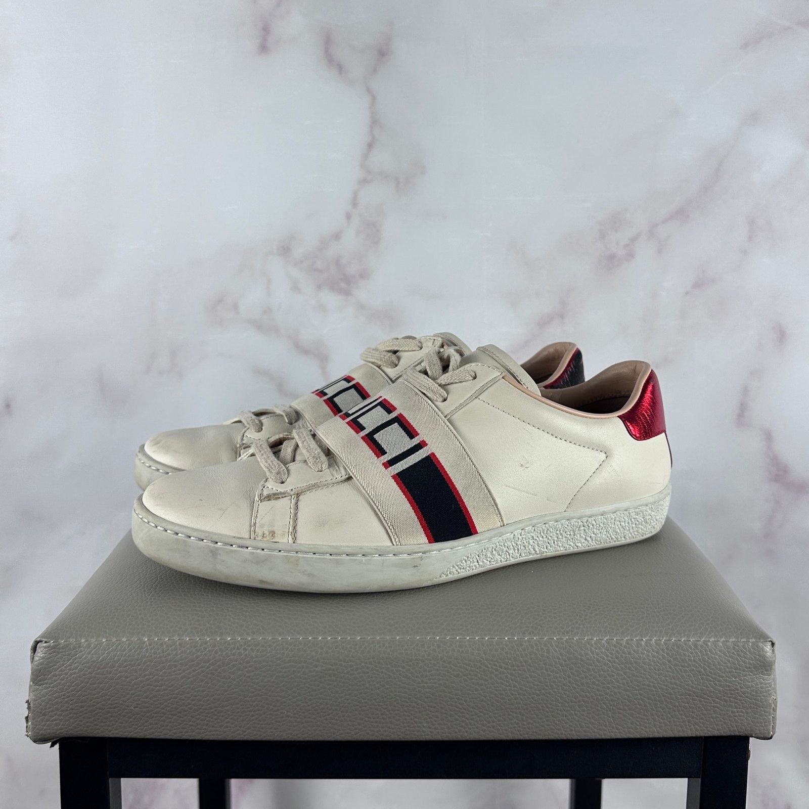 Gucci Ace Stripe White Low Sneaker Size US 5.5 / IT 35.5 - 1 Thumbnail