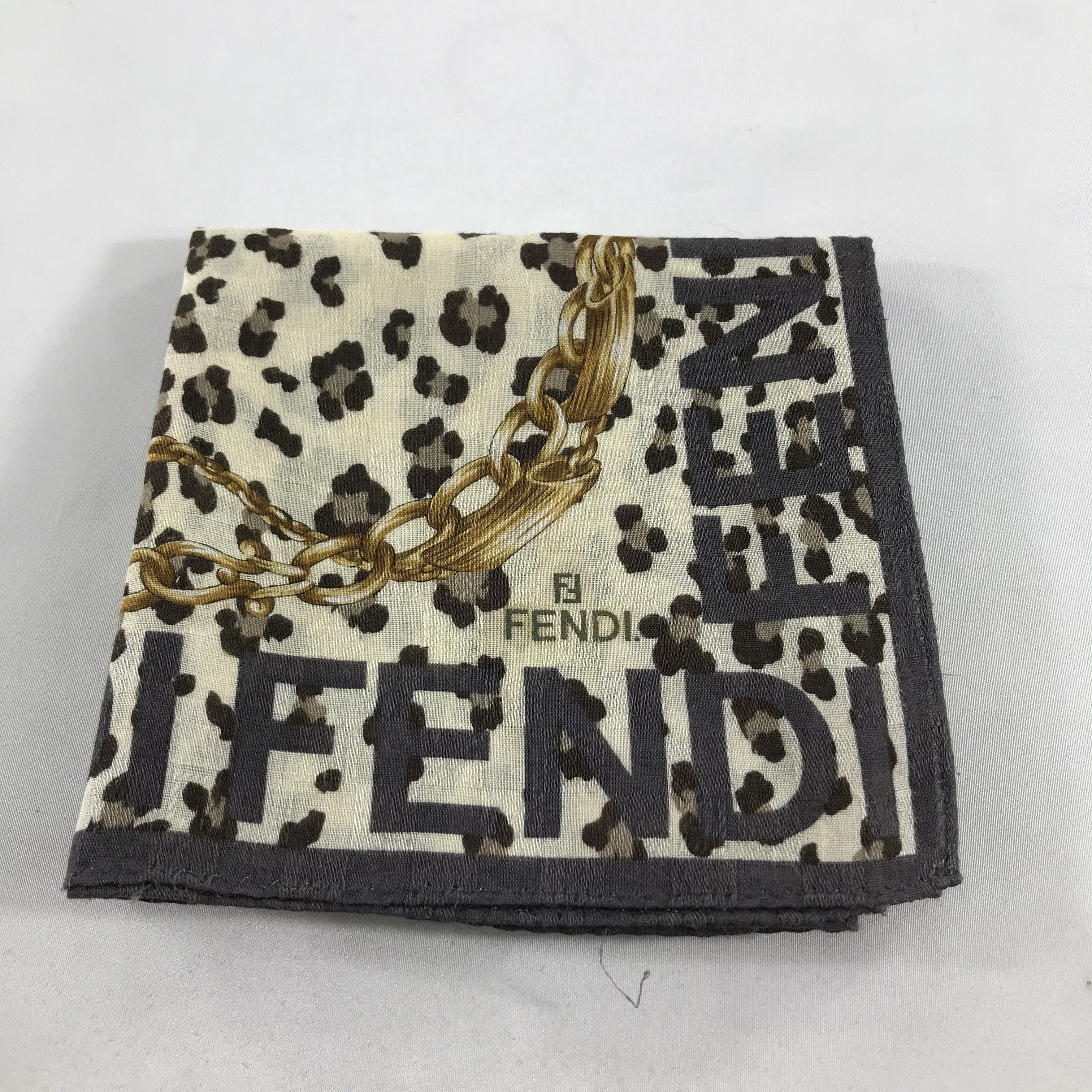 Vintage FeNdI Leopard Handkerchief Neckerchief Bandana H07 Size ONE SIZE - 3 Thumbnail