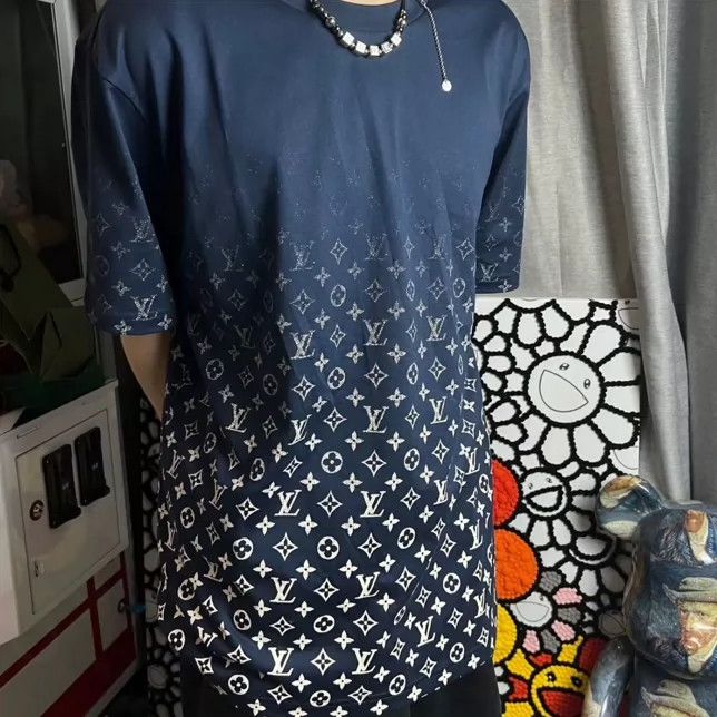 Louis Vuitton louis vuitton Full-print dark grain gradient short sleeve Size US M / EU 48-50 / 2 - 5 Thumbnail