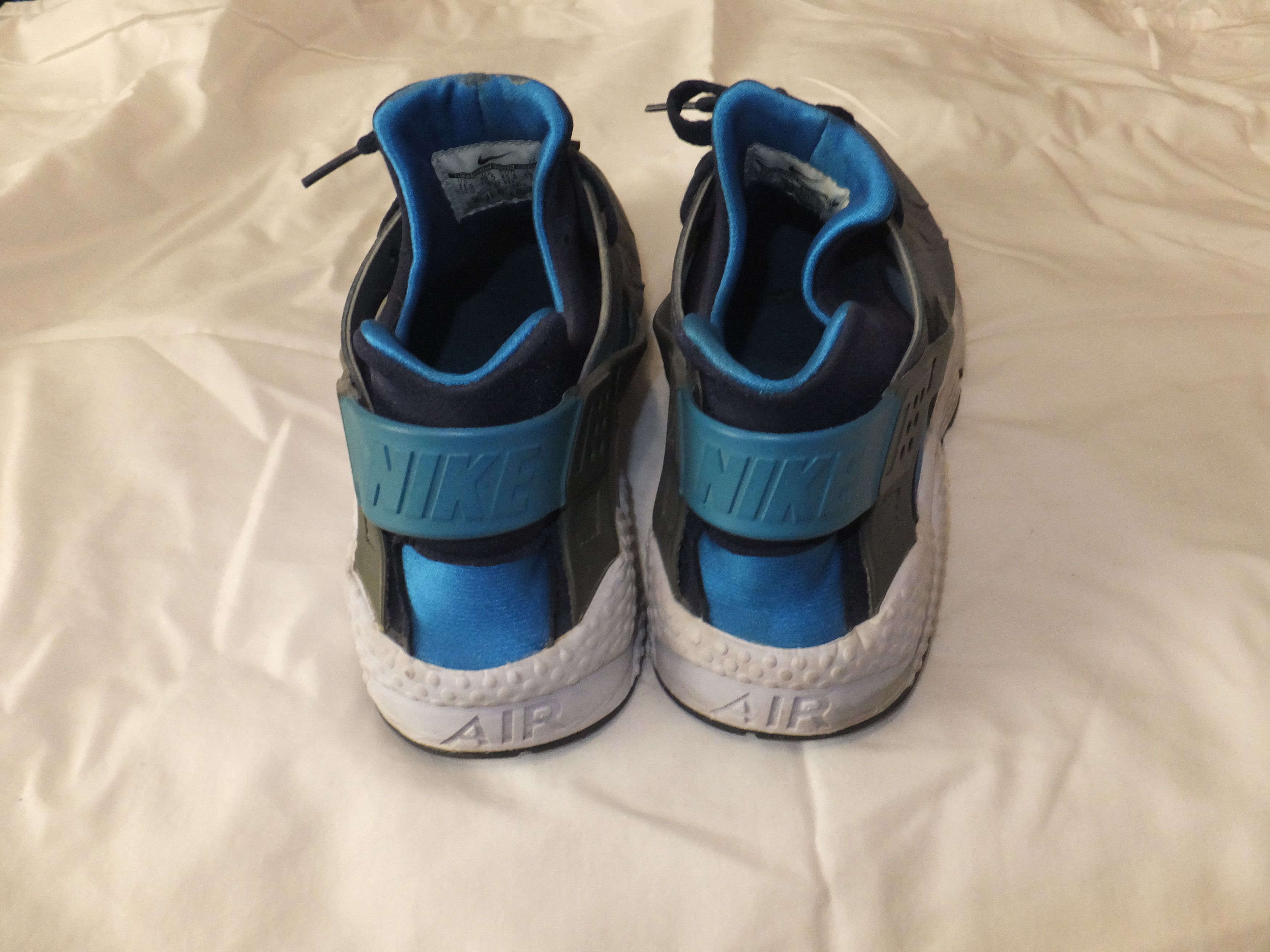 Nike Nike Air Huarache Gray - Size 11.5 Size US 11.5 / EU 44-45 - 3 Thumbnail