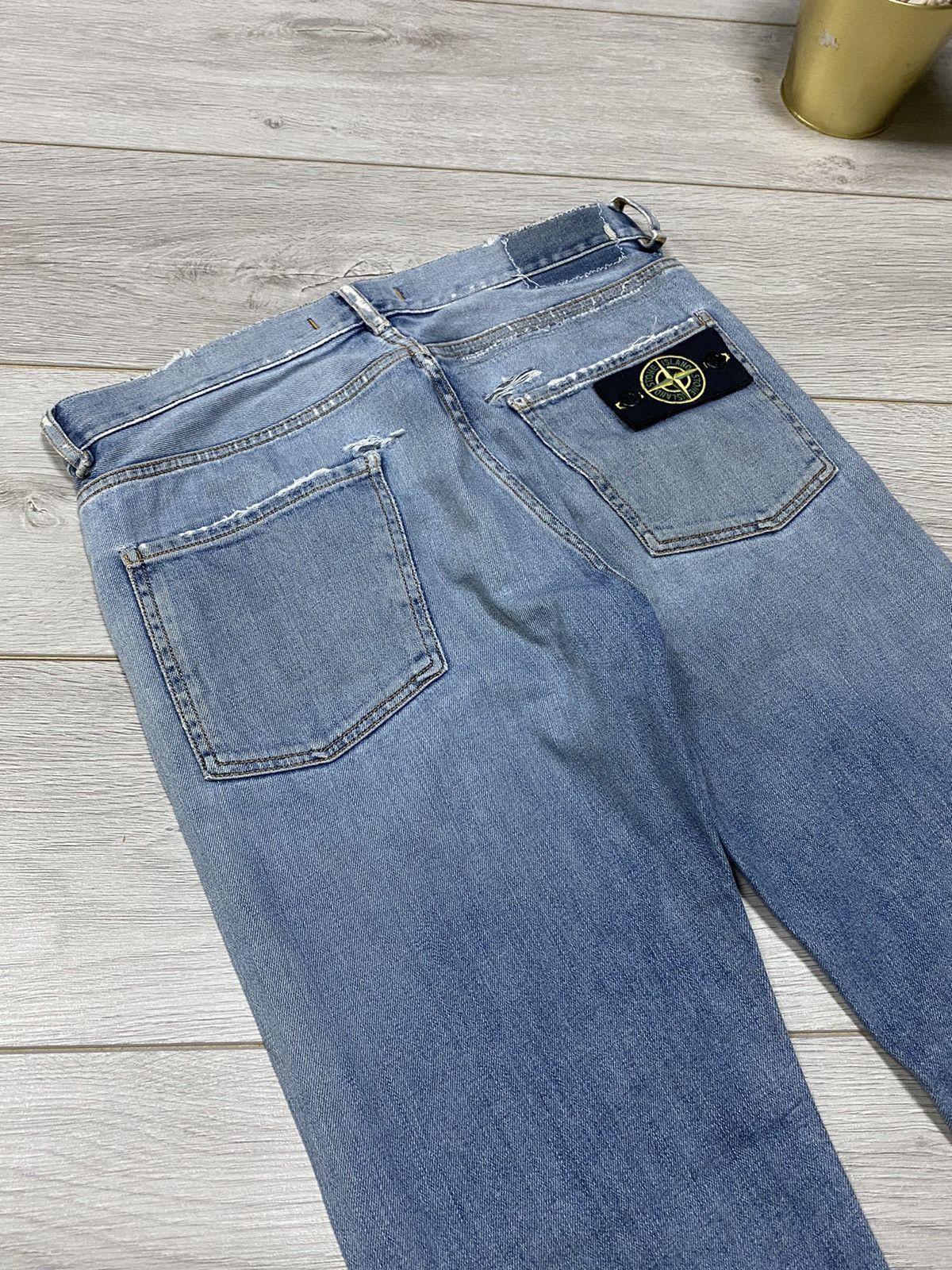Vintage Stone Island badge distressed denim jeans Size US 32 / EU 48 - 5 Thumbnail