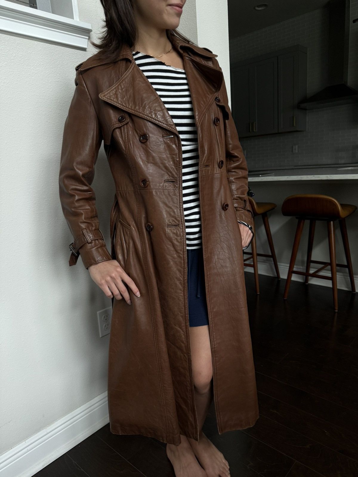Other 80s Brown Leather Trench Coat Full Belt Wrist Buckles Size S / US 4 / IT 40 - 2 Thumbnail
