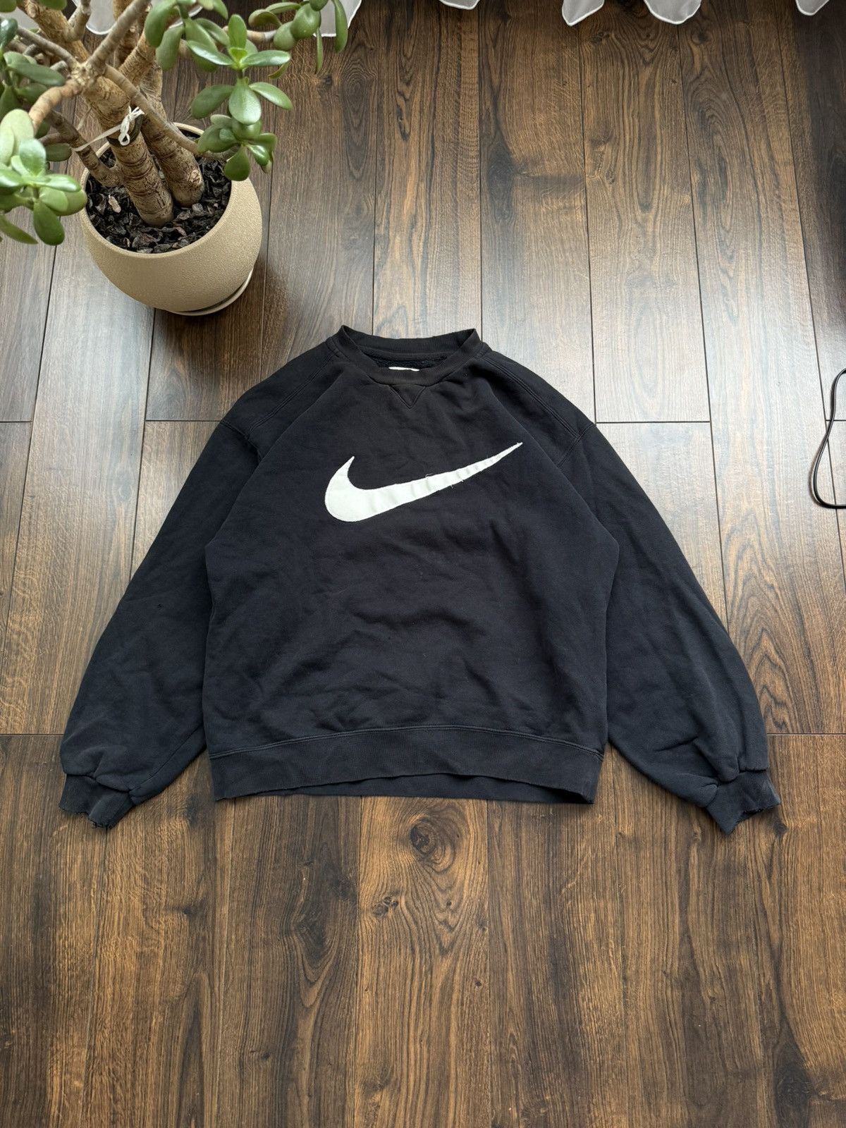 Nike Nike Vintage Big Swoosh Distressed Sweatshirt 90s Size US M / EU 48-50 / 2 - 2 Thumbnail