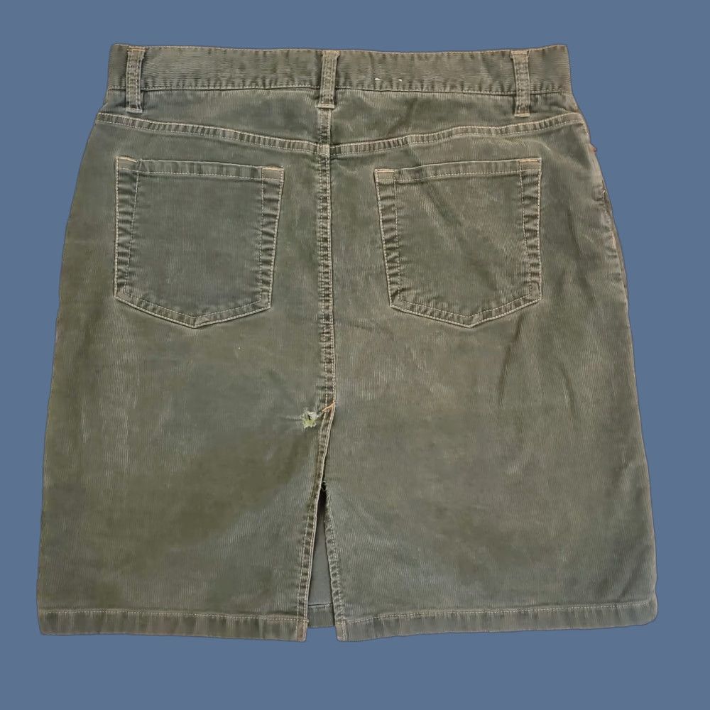 Old Navy VINTAGE Old Navy Corduroy Skirt Green 4 Mini Short Mid Rise Zipper Button 90s Grunge Womens Size 27" / US 4 / IT 40 - 1 Thumbnail