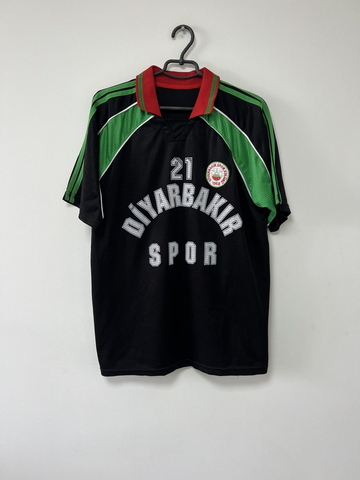 Vintage Vintage 90’s Diyarbekir Spor Jersey Turkey Football Shirt XL Size US XL / EU 56 / 4 - 4 Thumbnail