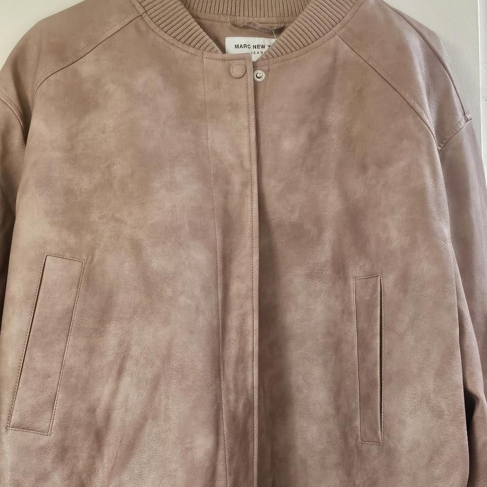 Designer Andrew Marc New York Women’s Soft Pink Suede Jacket Sz L Size L / US 10 / IT 46 - 2 Thumbnail