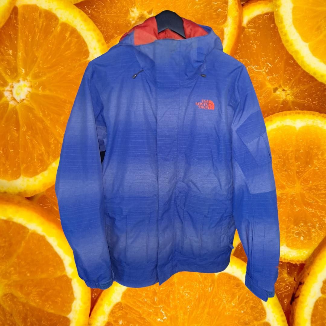 The North Face THe North Face 2 Tone Blue and Red Coat with Inside Pockets Size US S / EU 44-46 / 1 - 1 Thumbnail