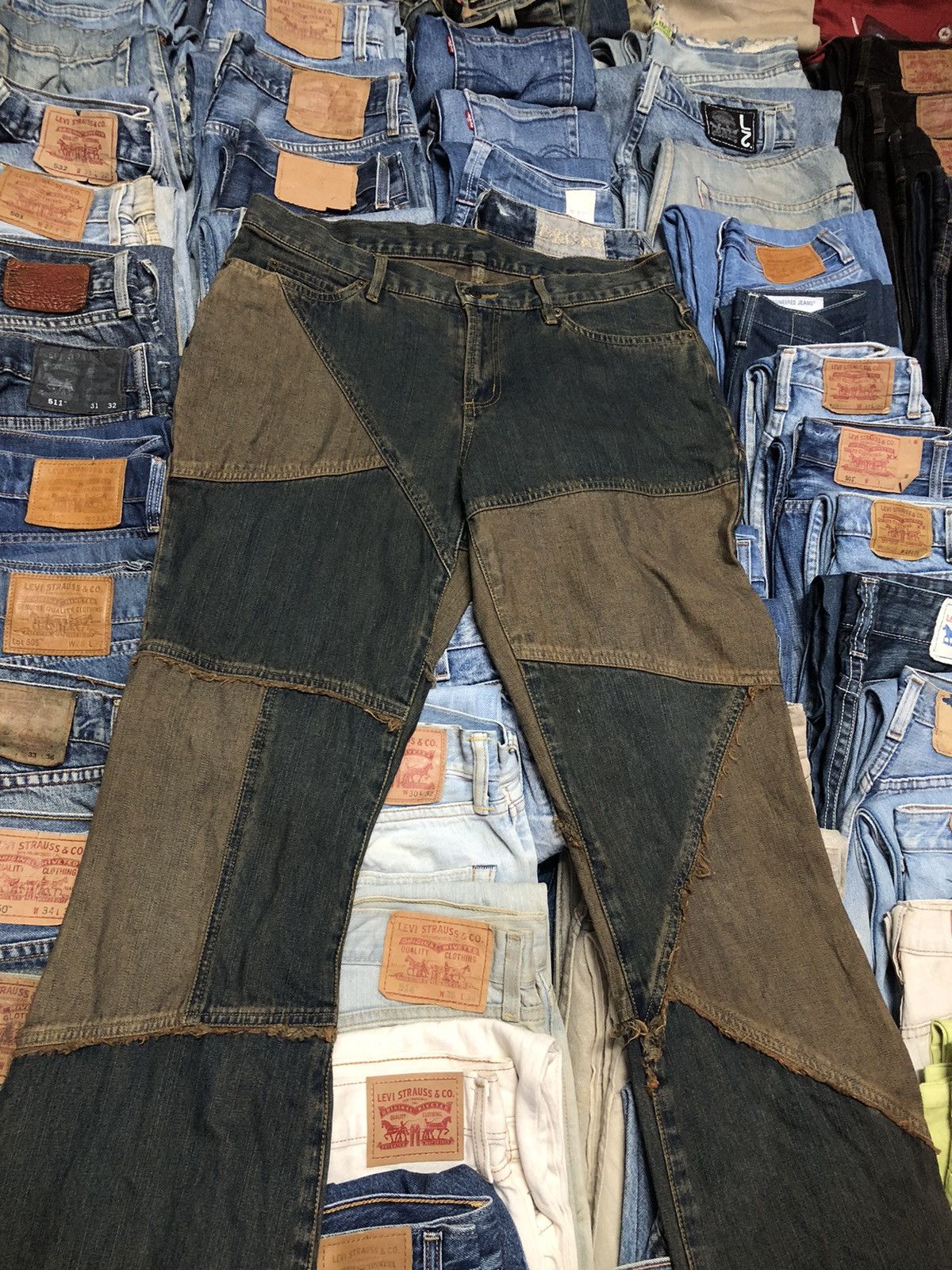 Japanese Brand JAPANESE BRAND BODY DESSERT JEANS DESIGN HAGI STYLE Size US 34 / EU 50 - 2 Thumbnail