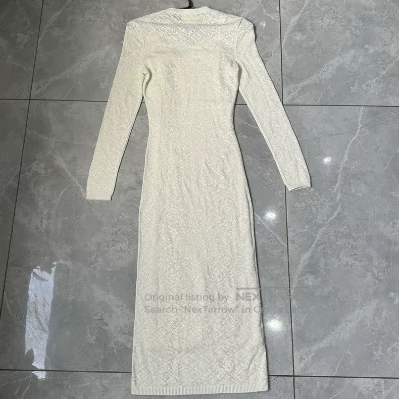 Fendi Fendi Printed Logo Knitted, Round Neck Long Sleeve, Beige Size S / US 4 / IT 40 - 2 Thumbnail