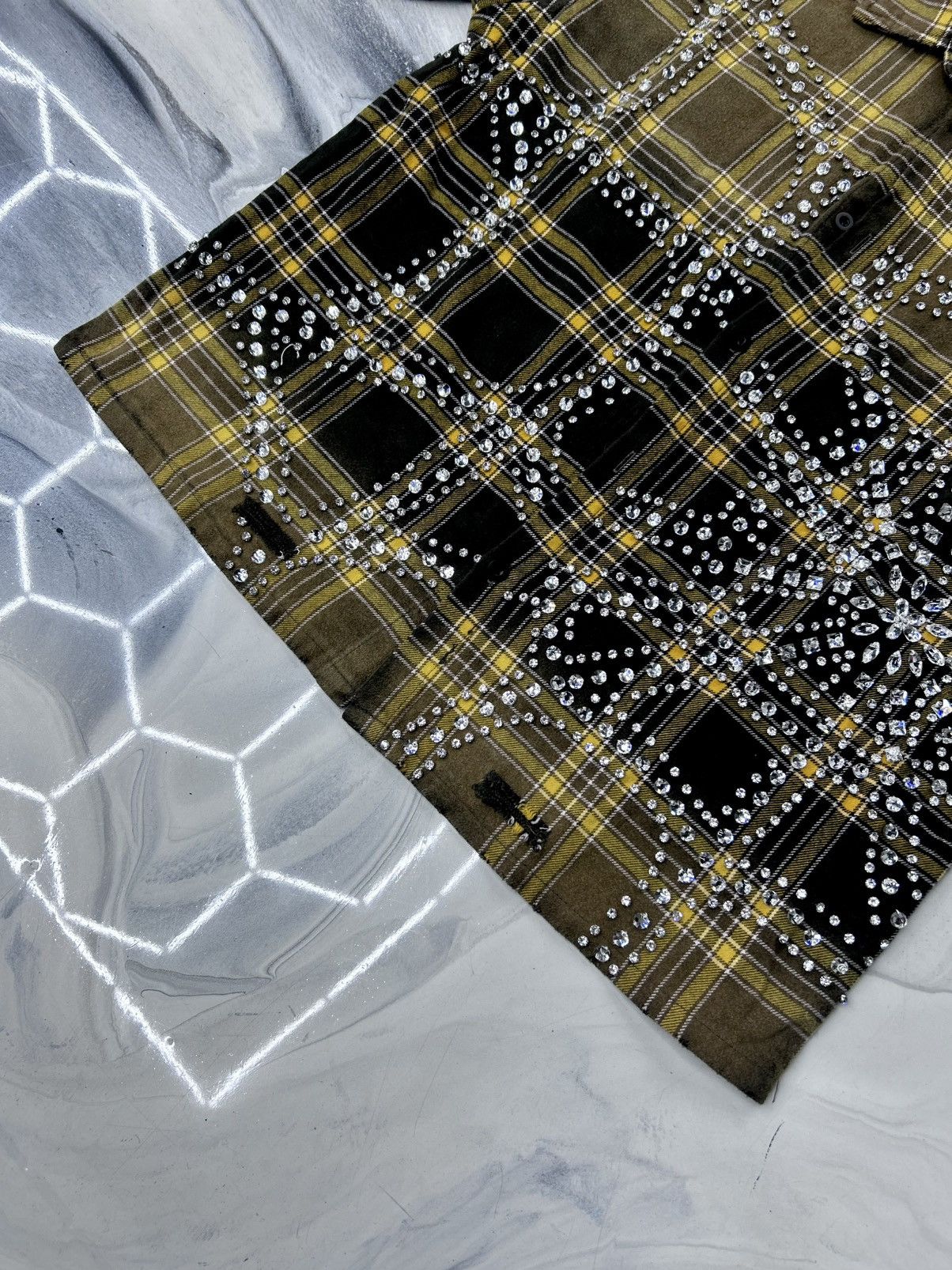 Vale Chocolate Crystal Flannel Black Yellow Size S