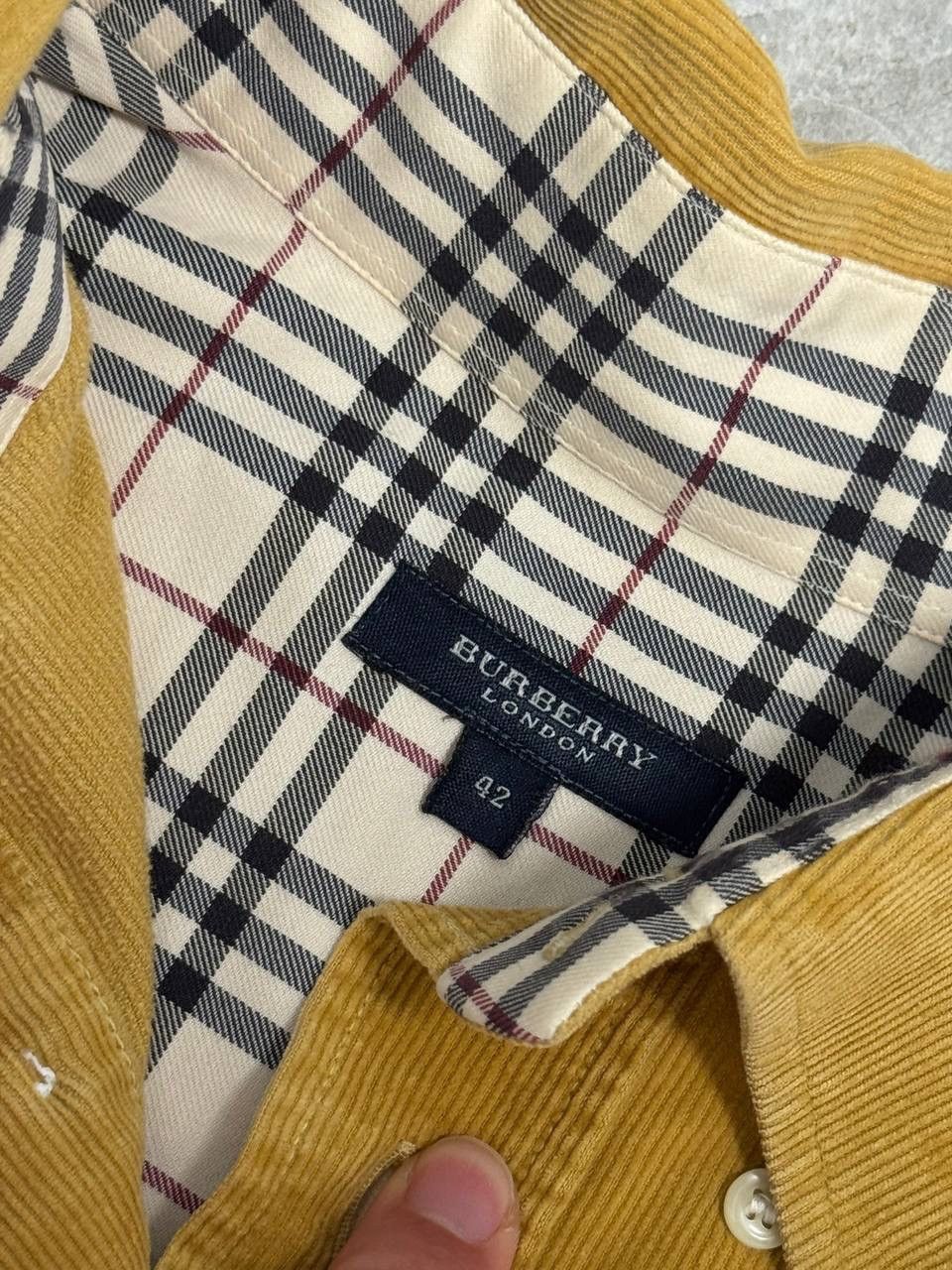 Burberry Burberry Corduroy Button Up Shirt Size US L / EU 52-54 / 3 - 5 Thumbnail