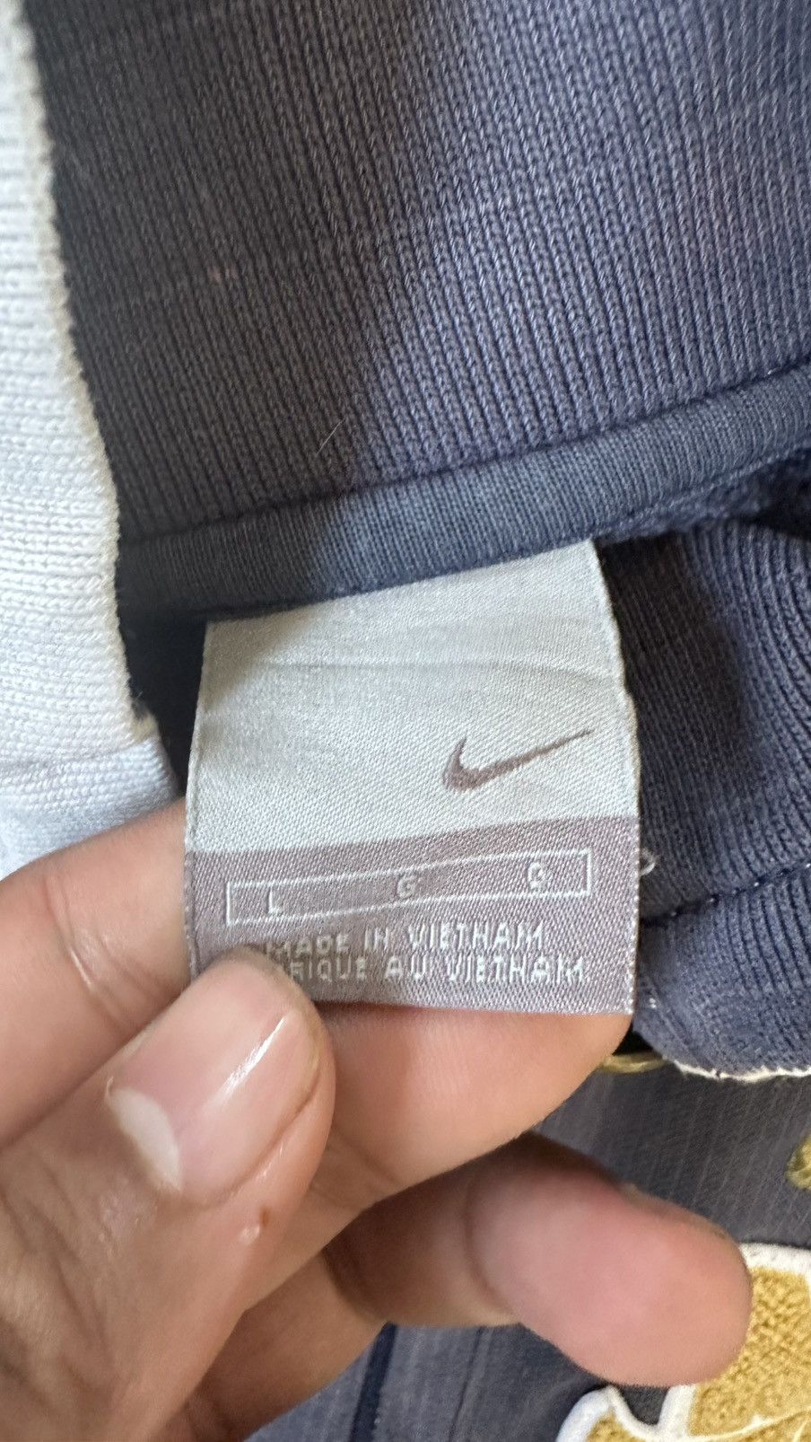 Nike VINTAGE NIKE DISTRESSED VARSITY JACKET Size US M / EU 48-50 / 2 - 7 Thumbnail