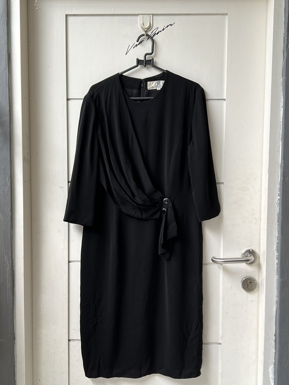 Givenchy Givenchy Hi Formal Black Dress Size XS / US 0-2 / IT 36-38 - 1 Thumbnail
