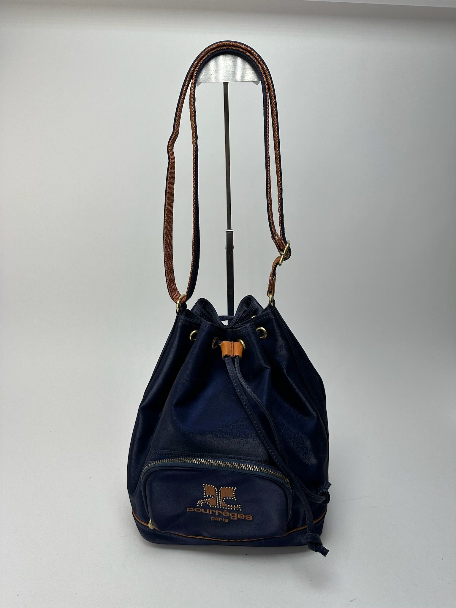 Courreges Vintage Paris leather bucket bag navy Size ONE SIZE - 1 Thumbnail