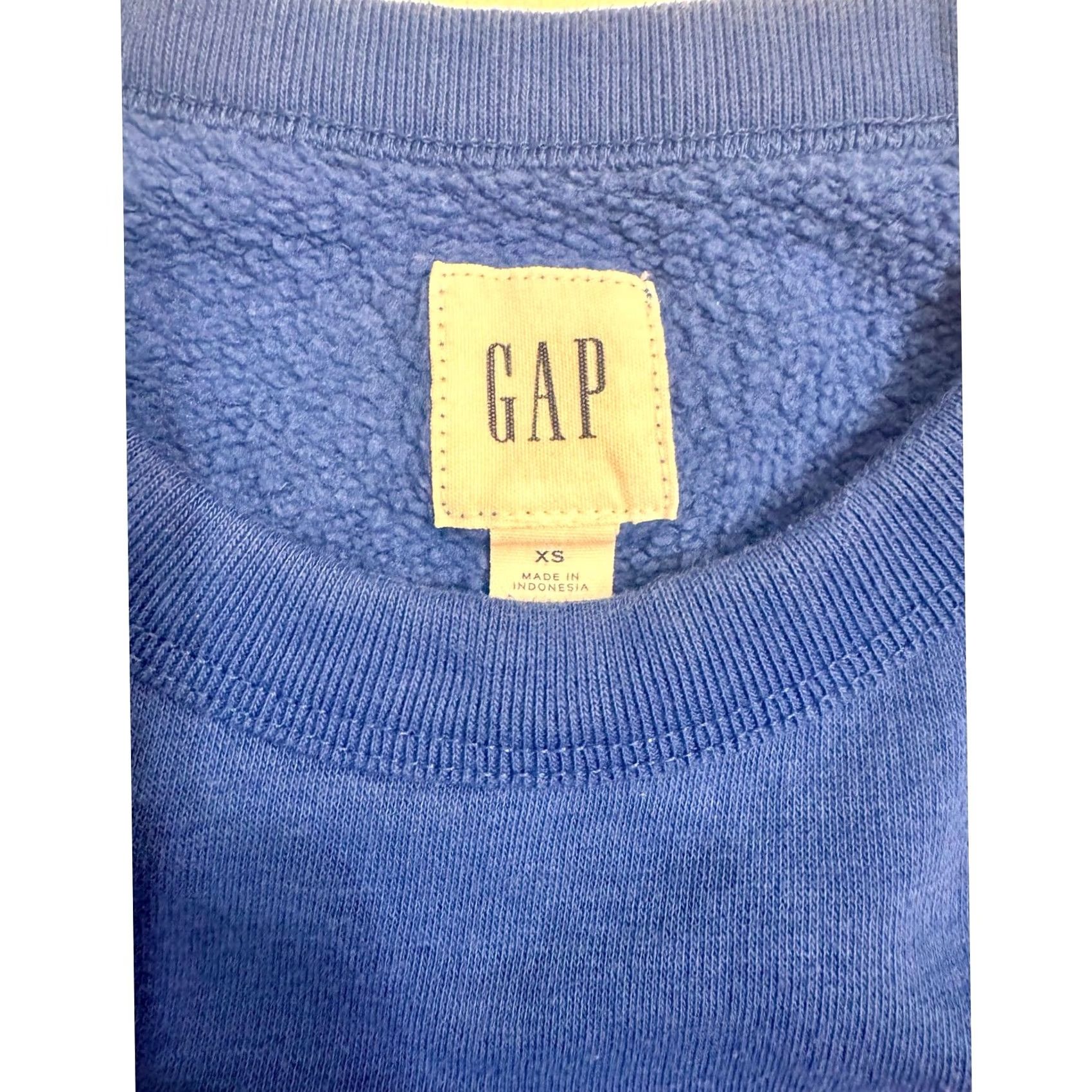 Gap Gap Sweatshirt Blue/Pink Crewneck Pullover Logo Size XS Womens Size XS / US 0-2 / IT 36-38 - 2 Thumbnail