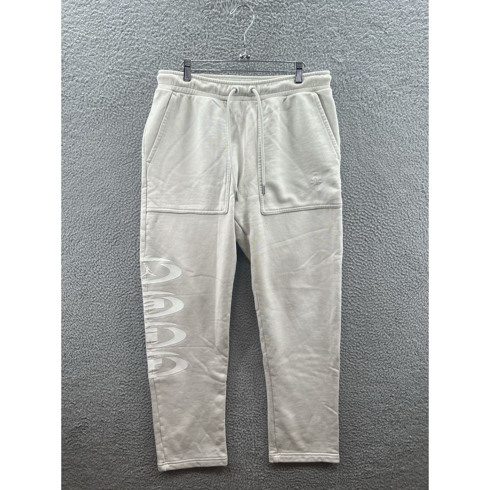 Jordan Brand Jordan Travis Scott Cactus Jack Sweatpants Bone DZ5508-072 Size US 34 / EU 50 - 1 Thumbnail