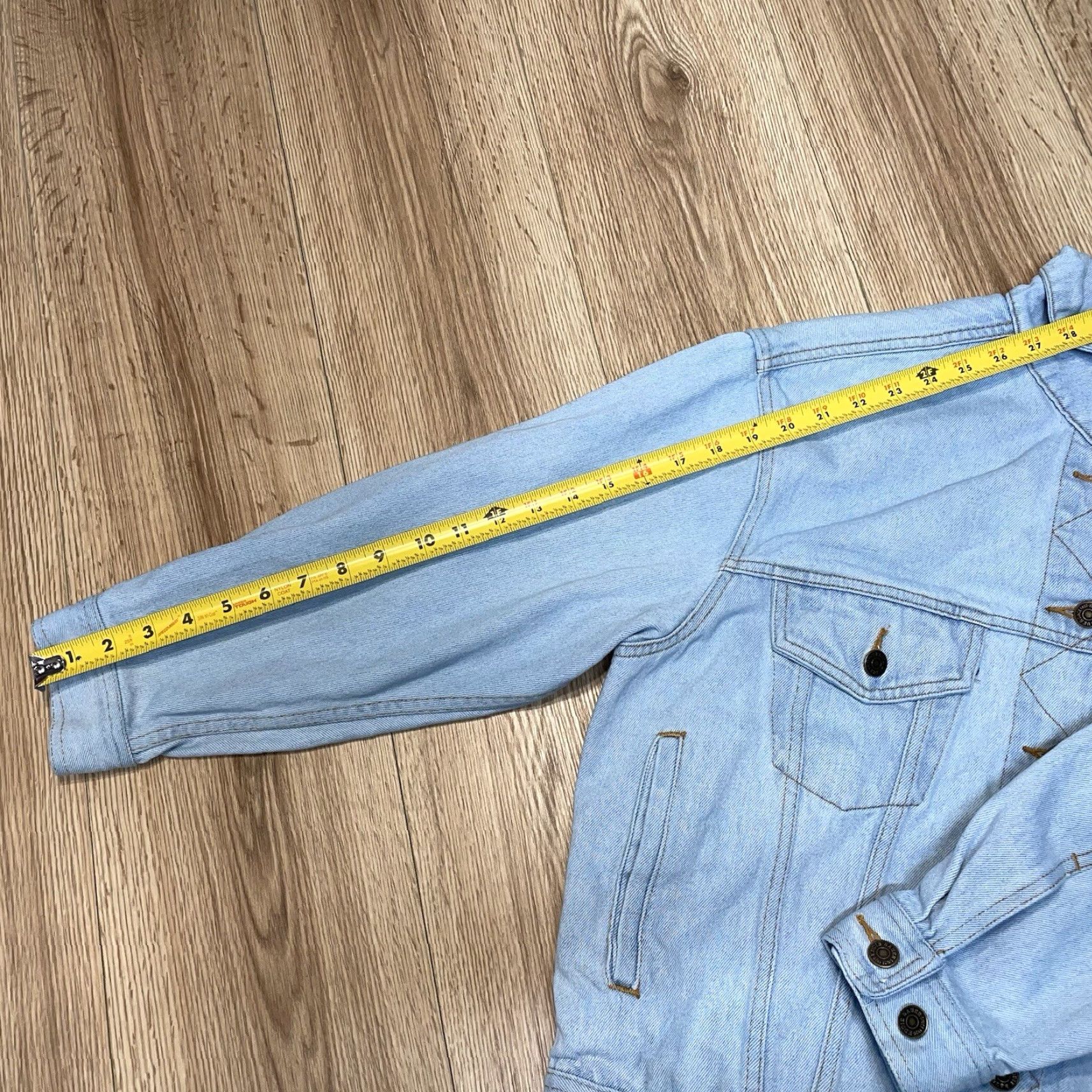 Eddie Bauer VINTAGE Eddie Bauer Denim Jacket Womens Petite Small Blue Cotton Basic Jacket Size 28" / US 6 / IT 42 - 7 Thumbnail