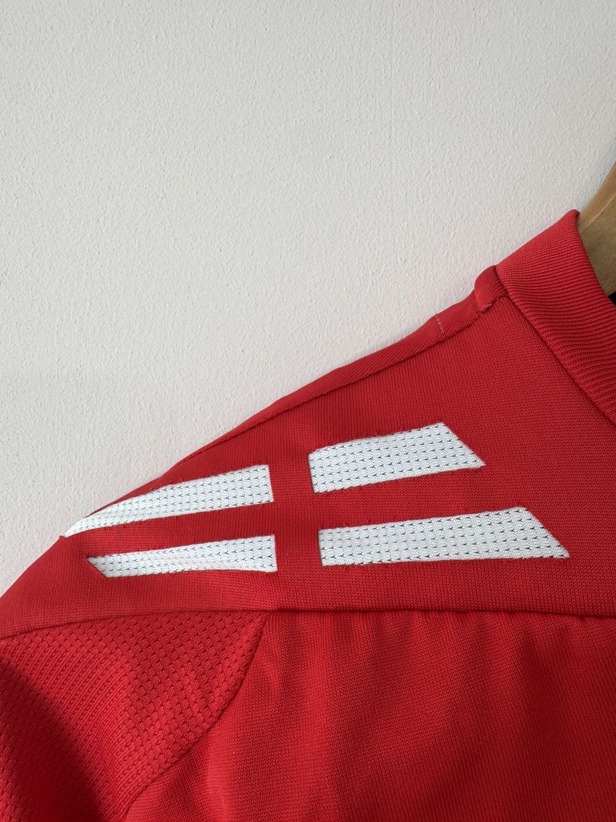 Umbro Rooney #9 England 2006-2007 Vintage Soccer Jersey Football Size US XL / EU 56 / 4 - 17 Thumbnail