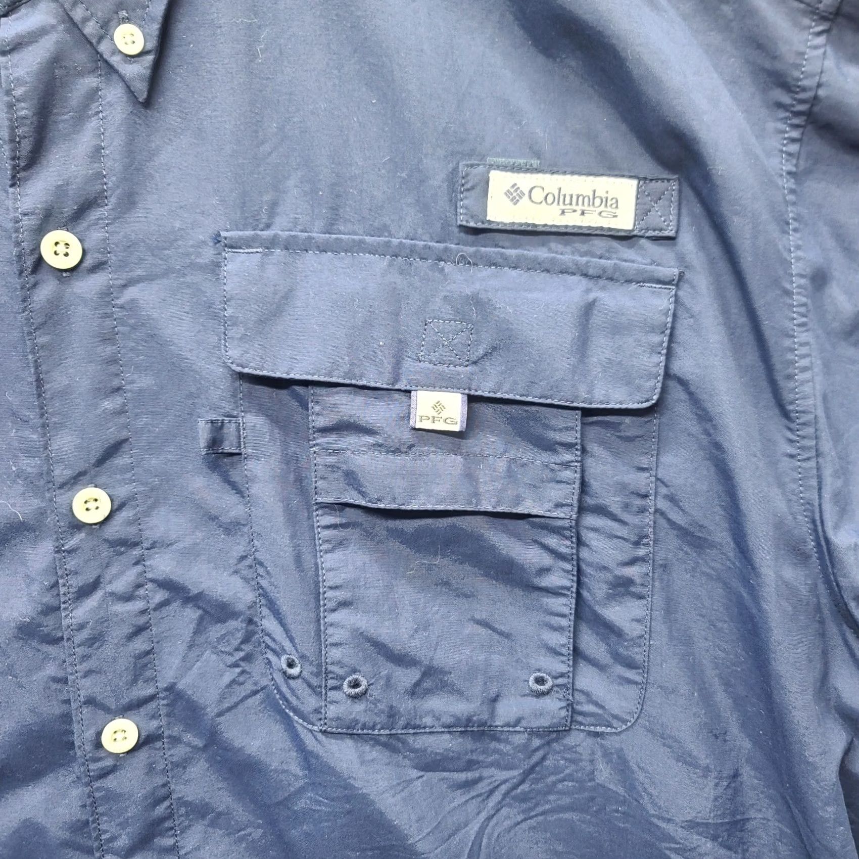 Vintage Columbia PFG Omni-Shade Shirt Mens L Button-Up Lightweight UV Protection Breathable Navy Blue Size US L / EU 52-54 / 3 - 3 Thumbnail
